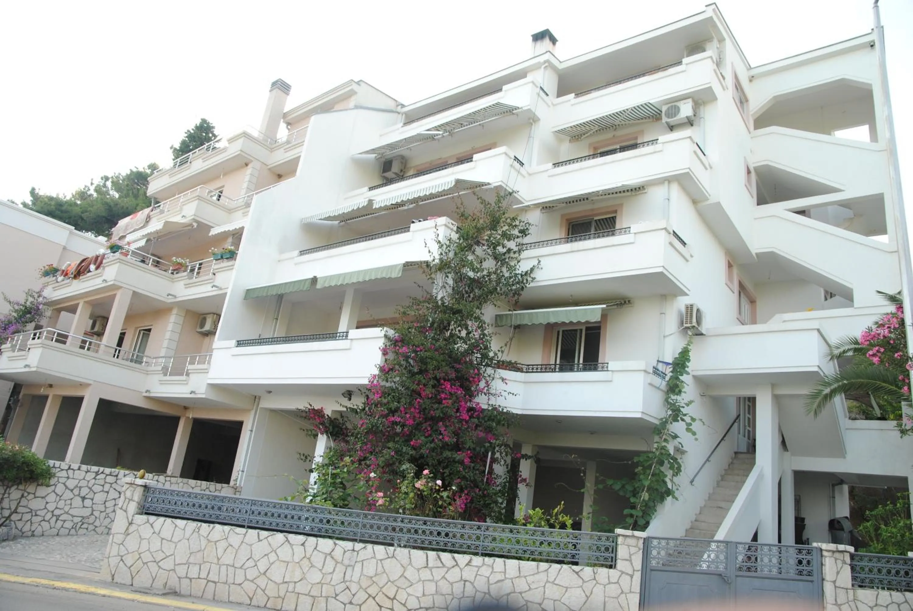 Facade/entrance in Villa Dulsinea