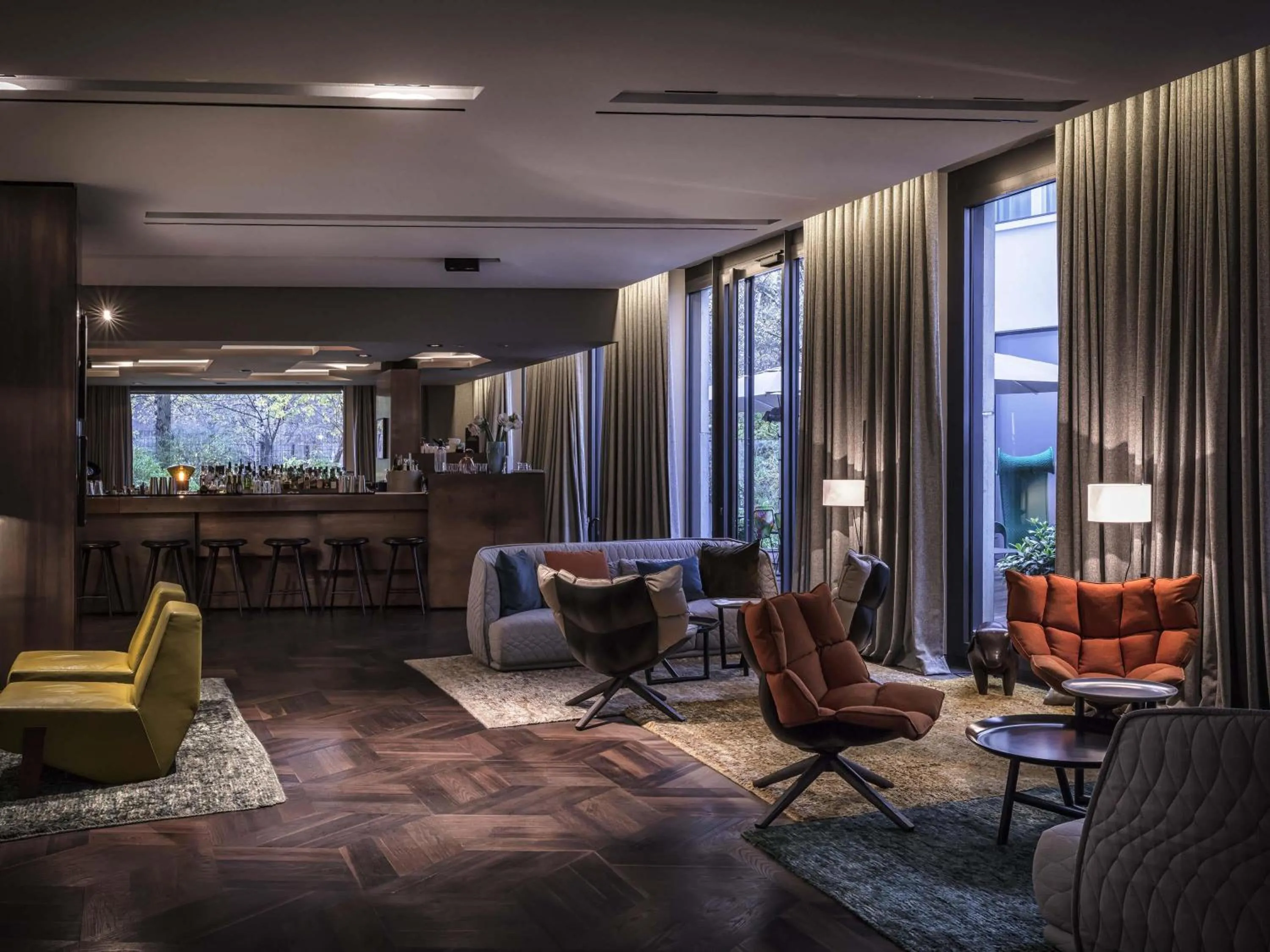 Lounge or bar in SO/ Berlin Das Stue