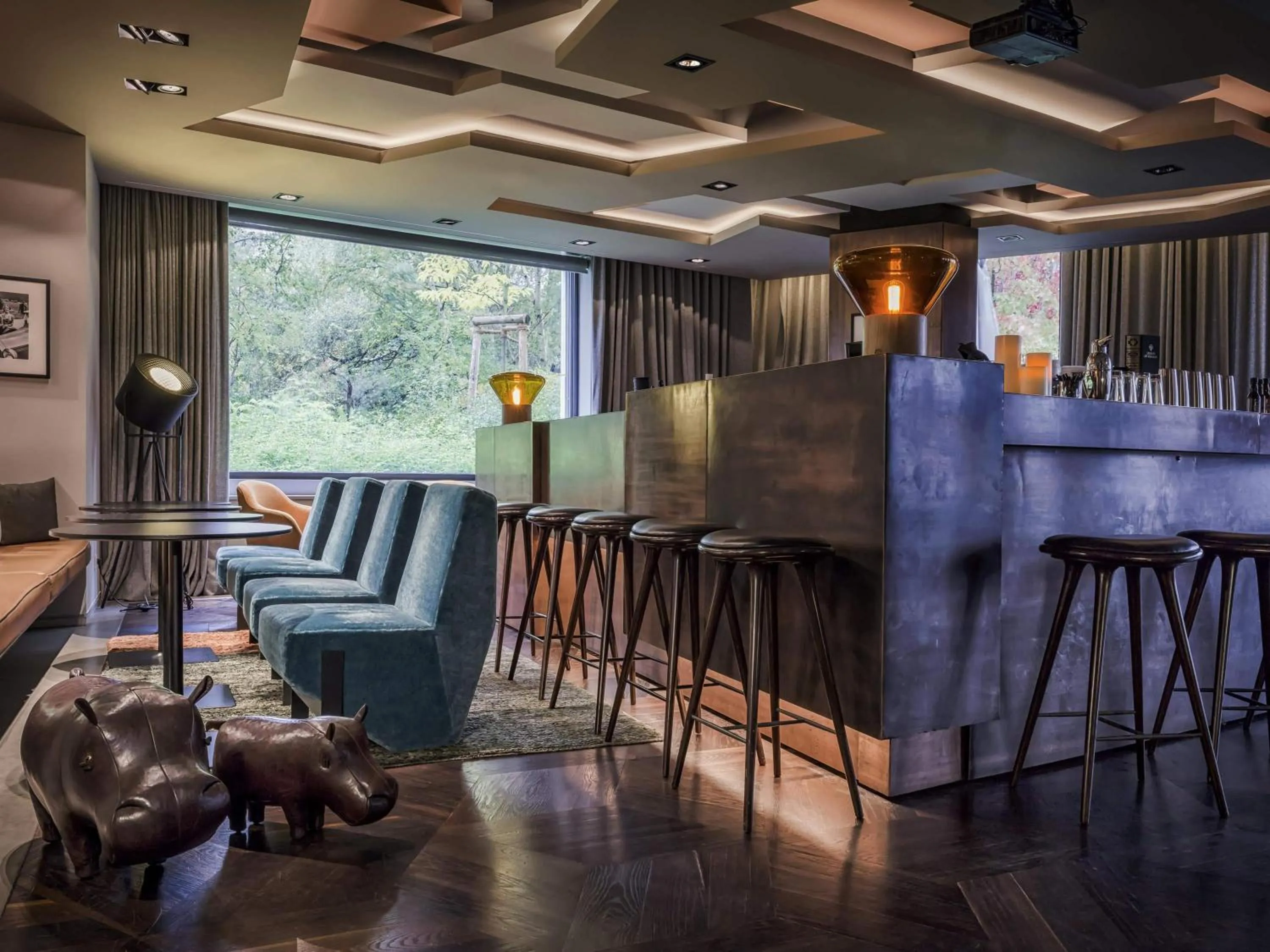 Lounge or bar in SO/ Berlin Das Stue