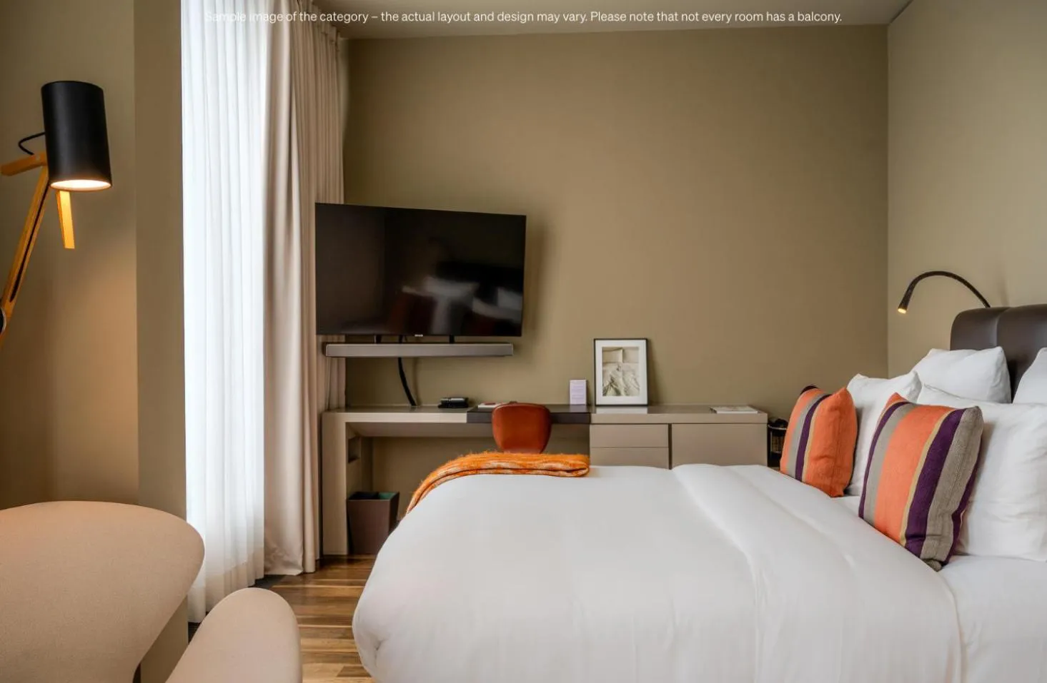 Photo of the whole room, Bed in Das Stue