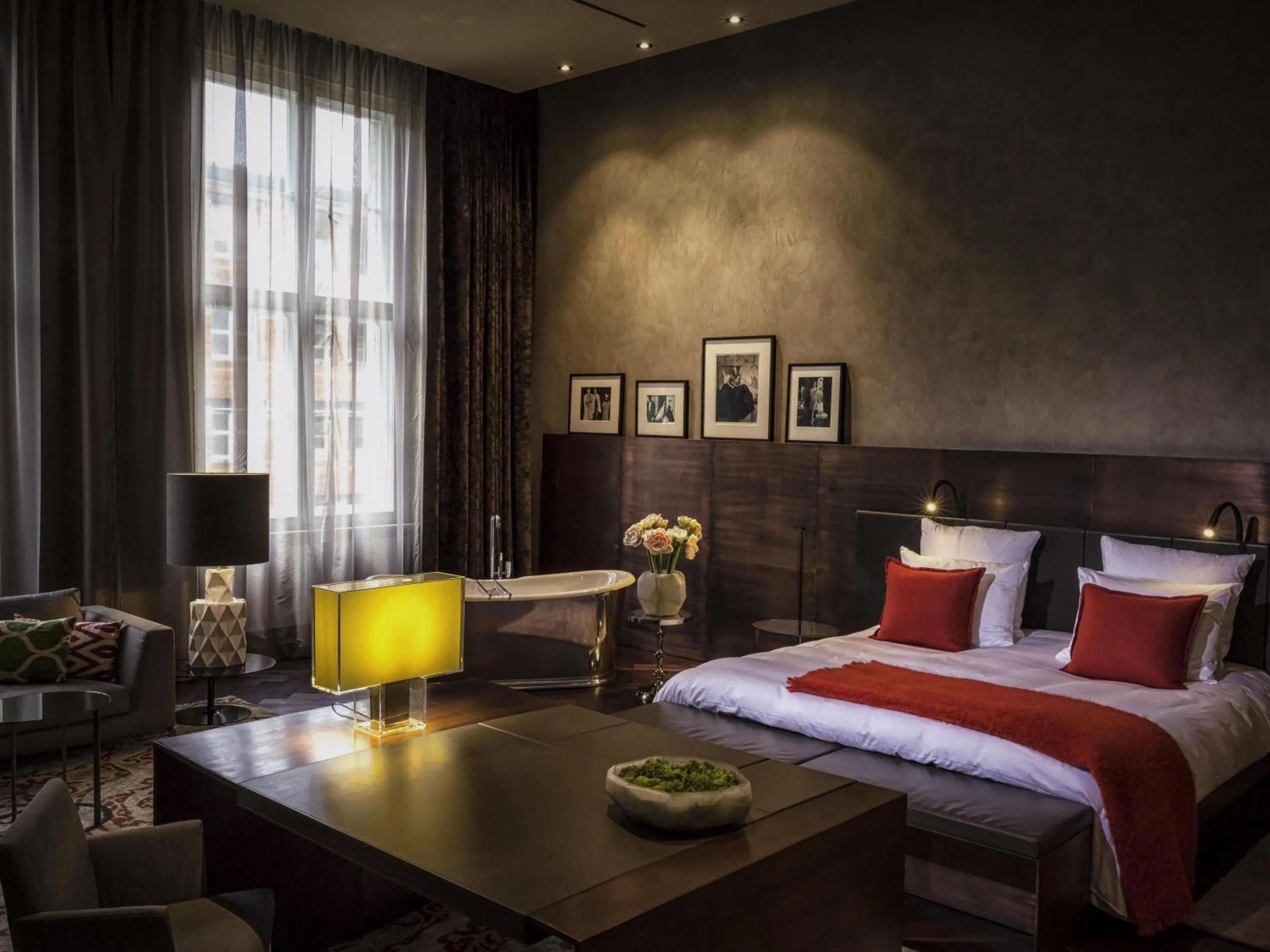 Bedroom, Bed in SO/ Berlin Das Stue