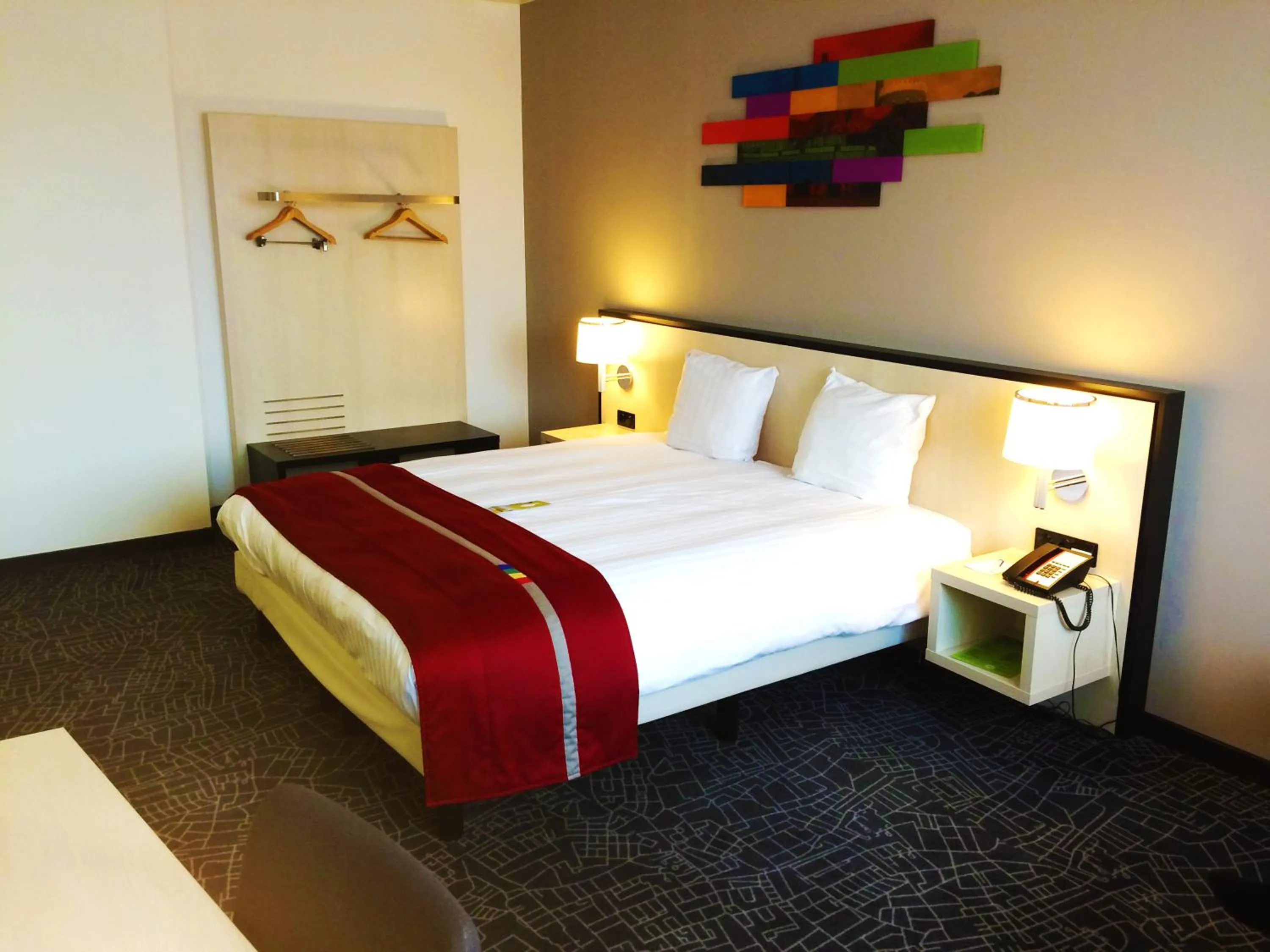 Bed in Park Inn By Radisson Amsterdam Airport Schiphol