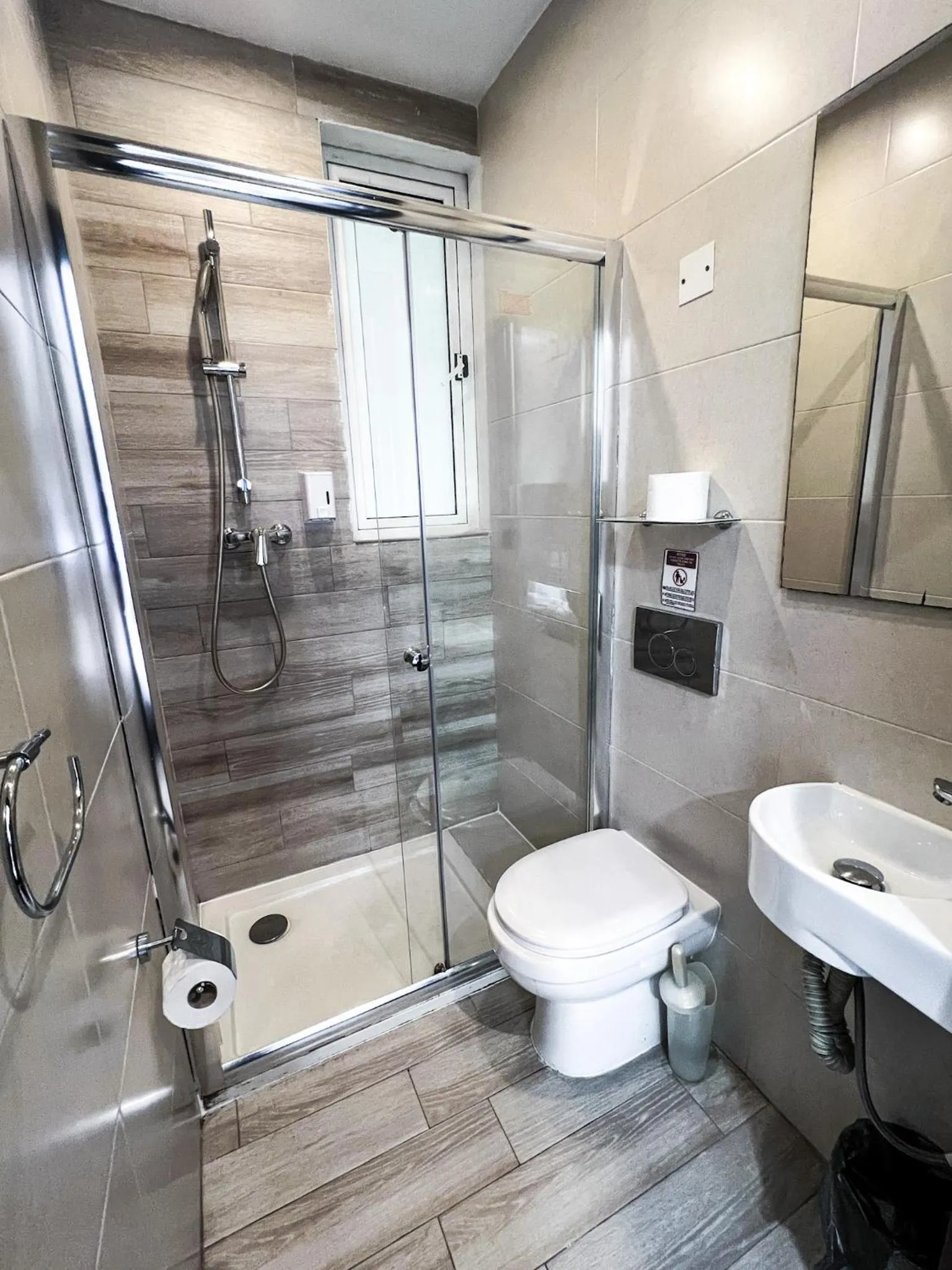 Napoli Suites Studios Aparthotel