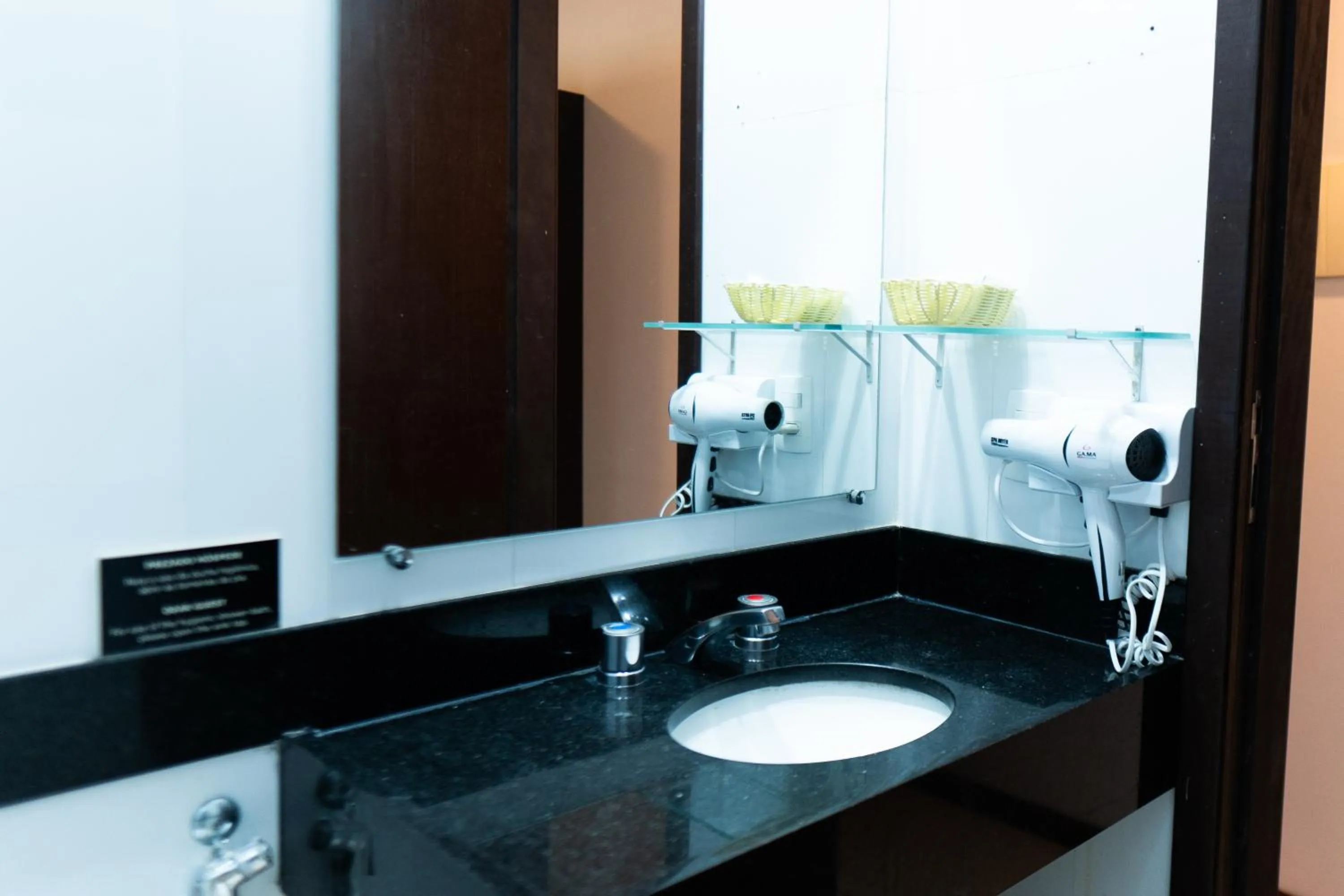 Bathroom in San Rafael Comfort Class Hotel