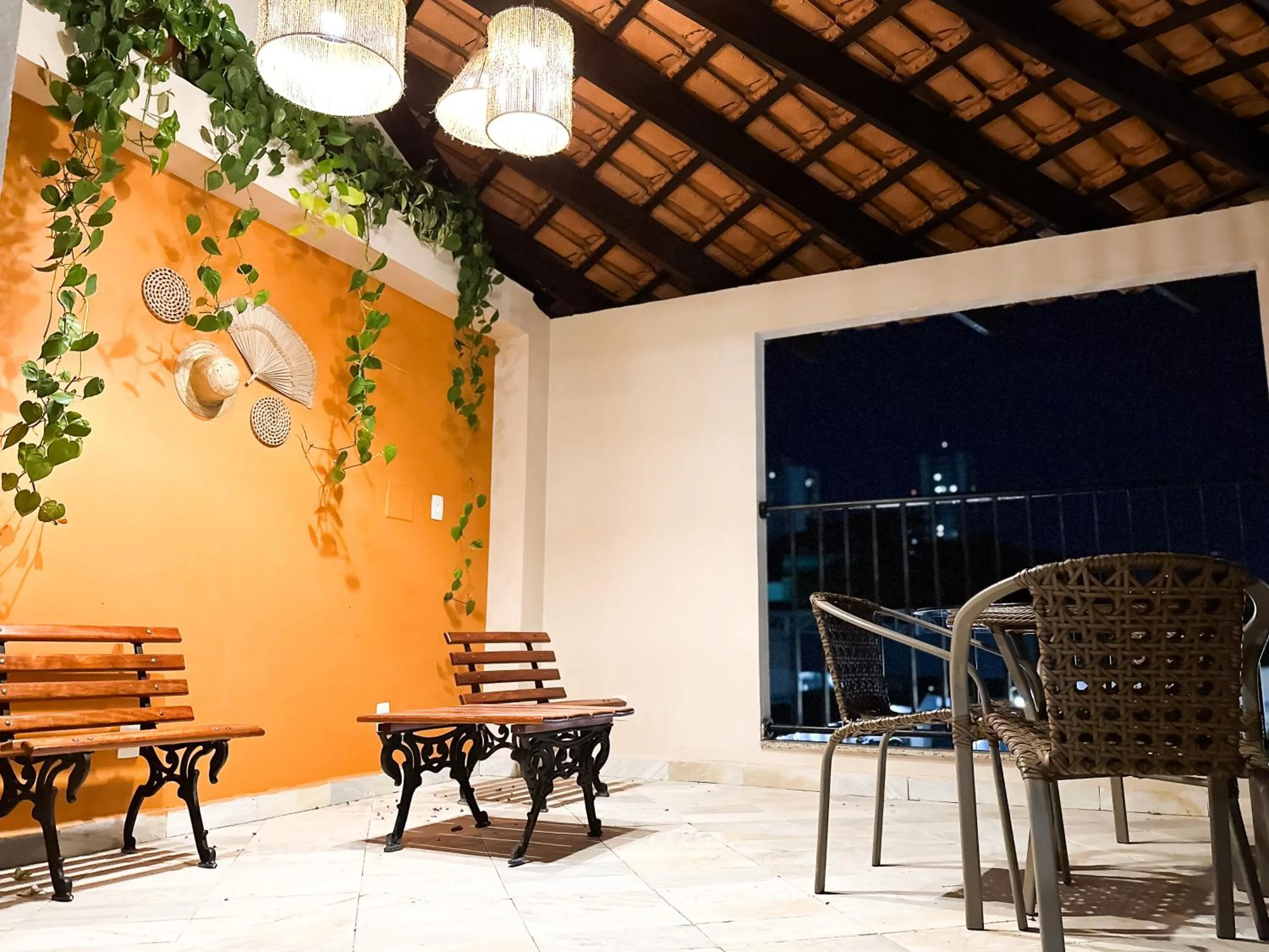 Swimming pool in San Rafael Comfort Class Hotel