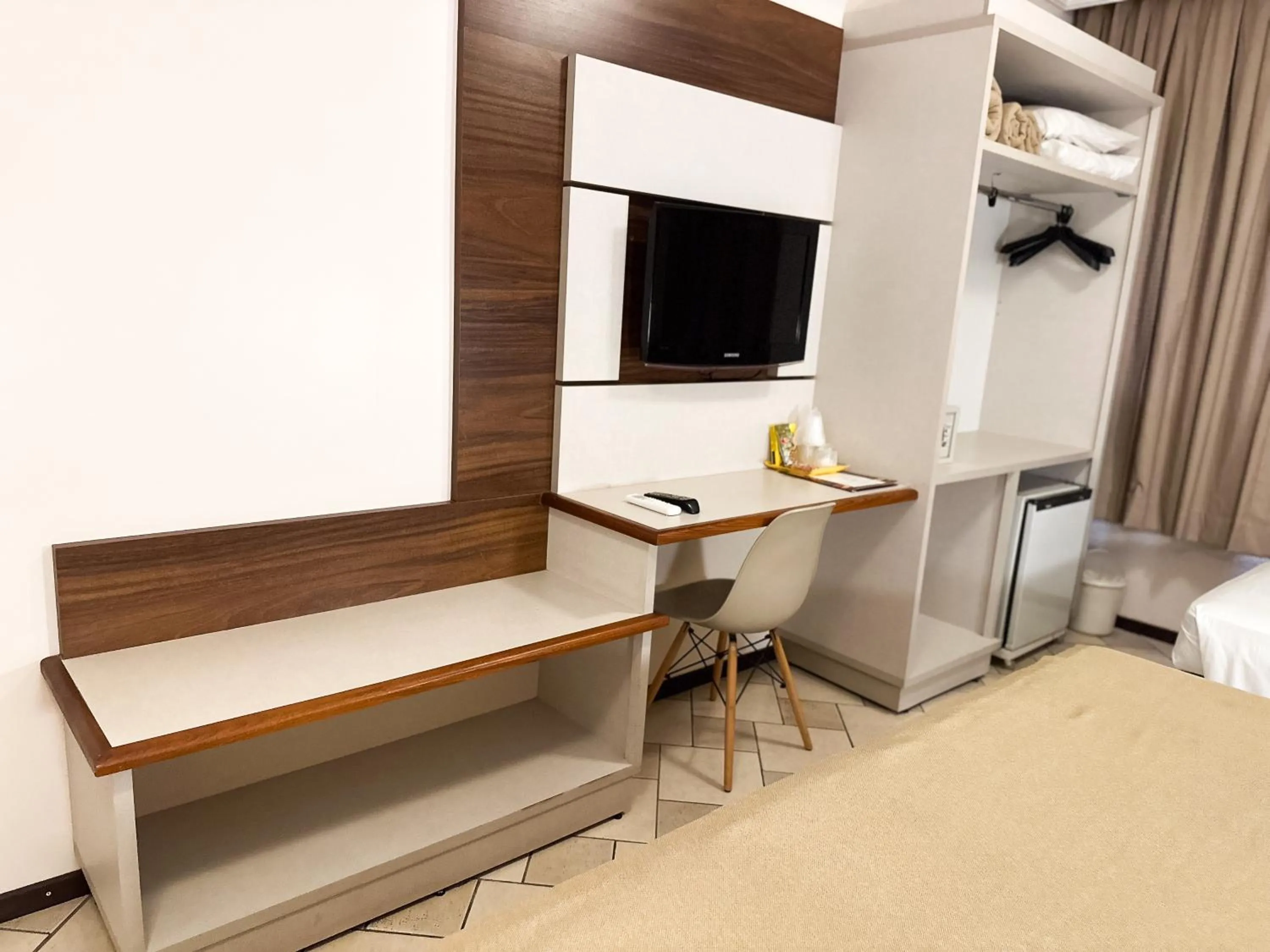 Bedroom, Bed in San Rafael Comfort Class Hotel