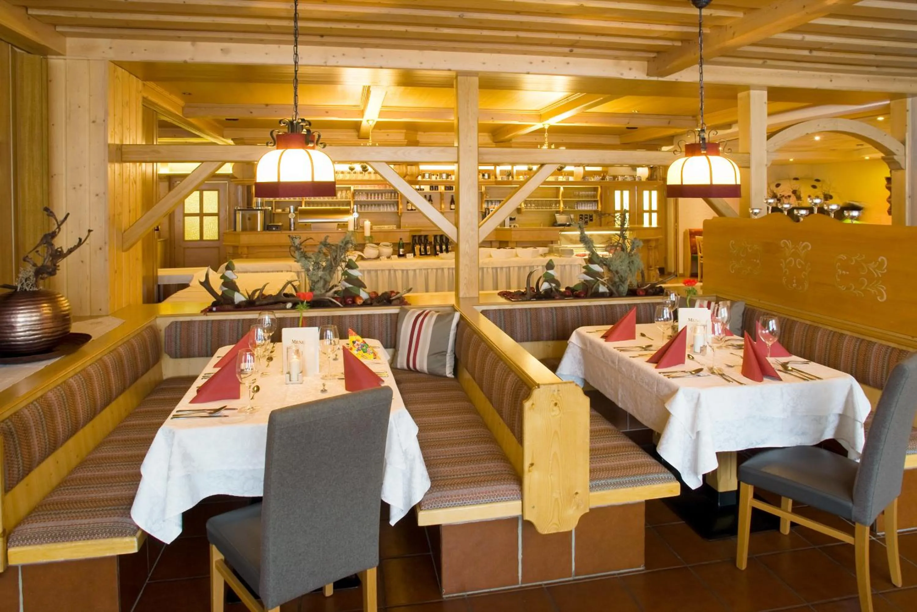 Restaurant/places to eat in Hotel Berghof