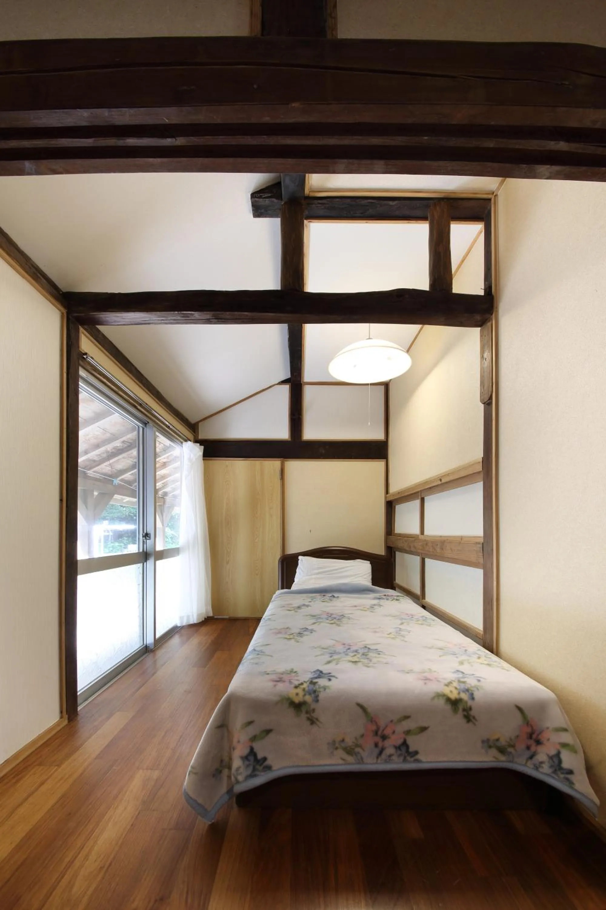 Bed in Kume guest house