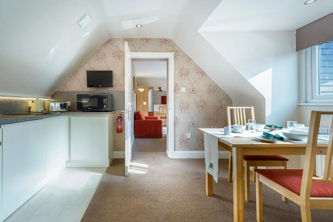 Kitchen or kitchenette in Pretty Maid House B&B