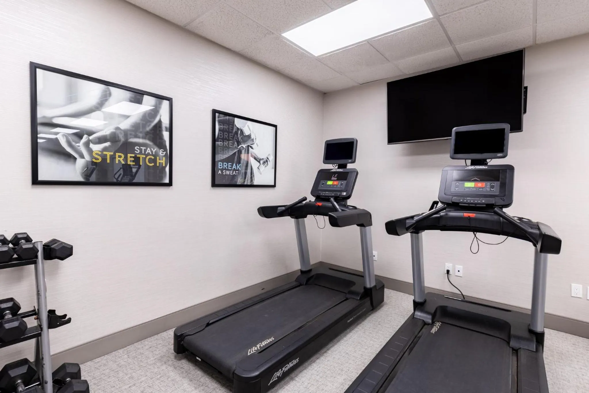 Fitness centre/facilities in Staybridge Suites London by IHG