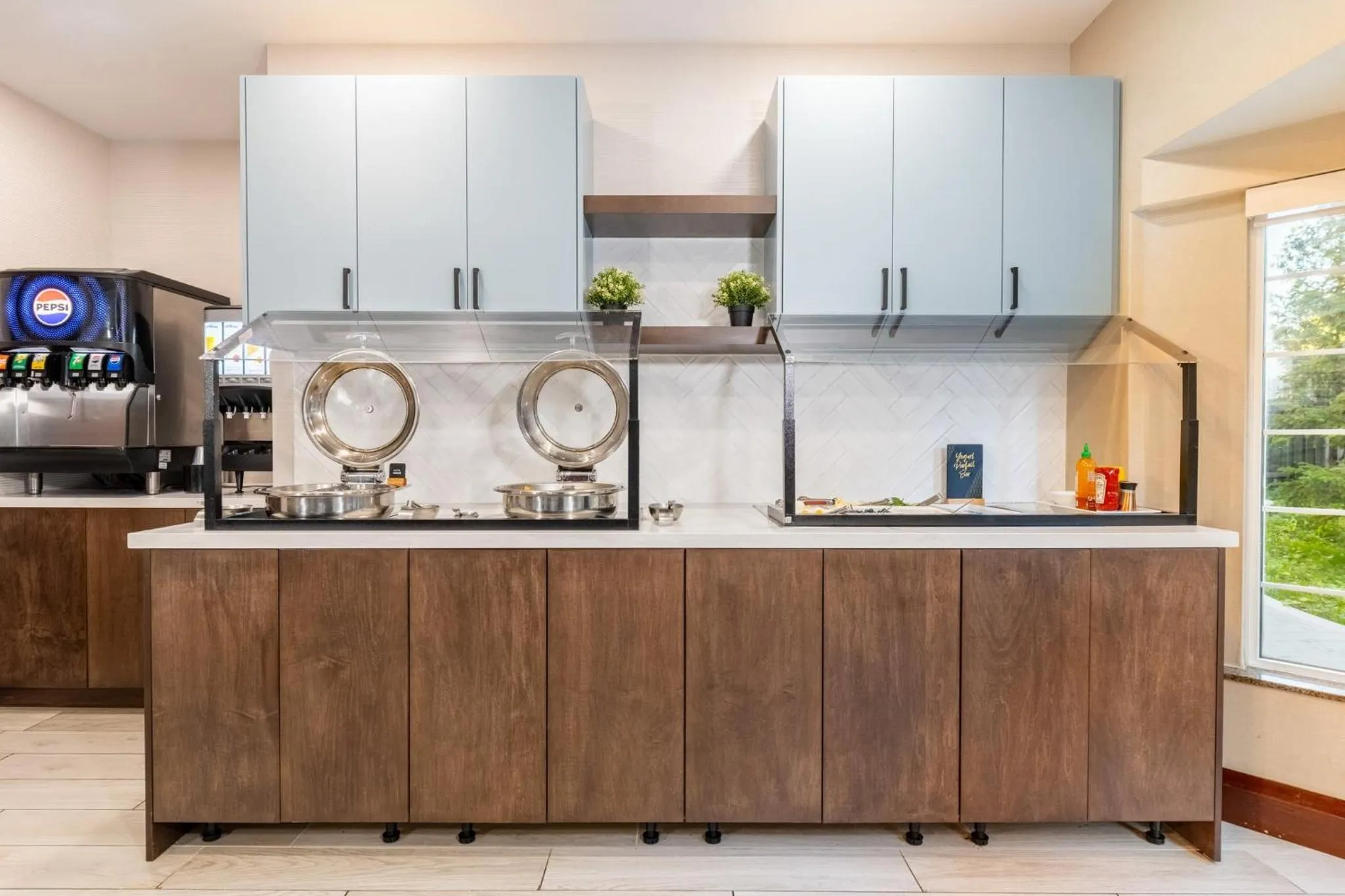 Breakfast in Staybridge Suites London by IHG