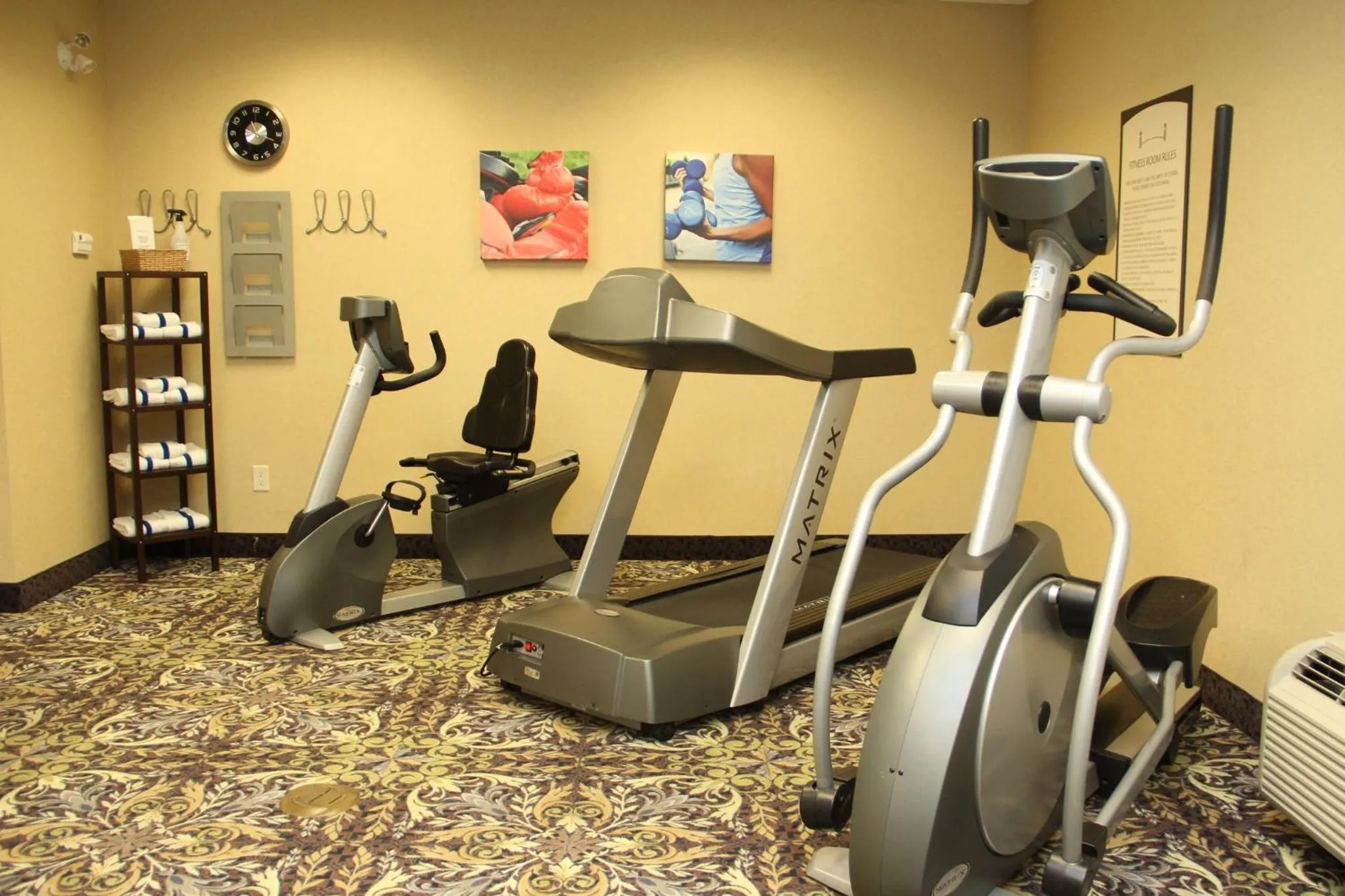 Fitness centre/facilities in Staybridge Suites London by IHG