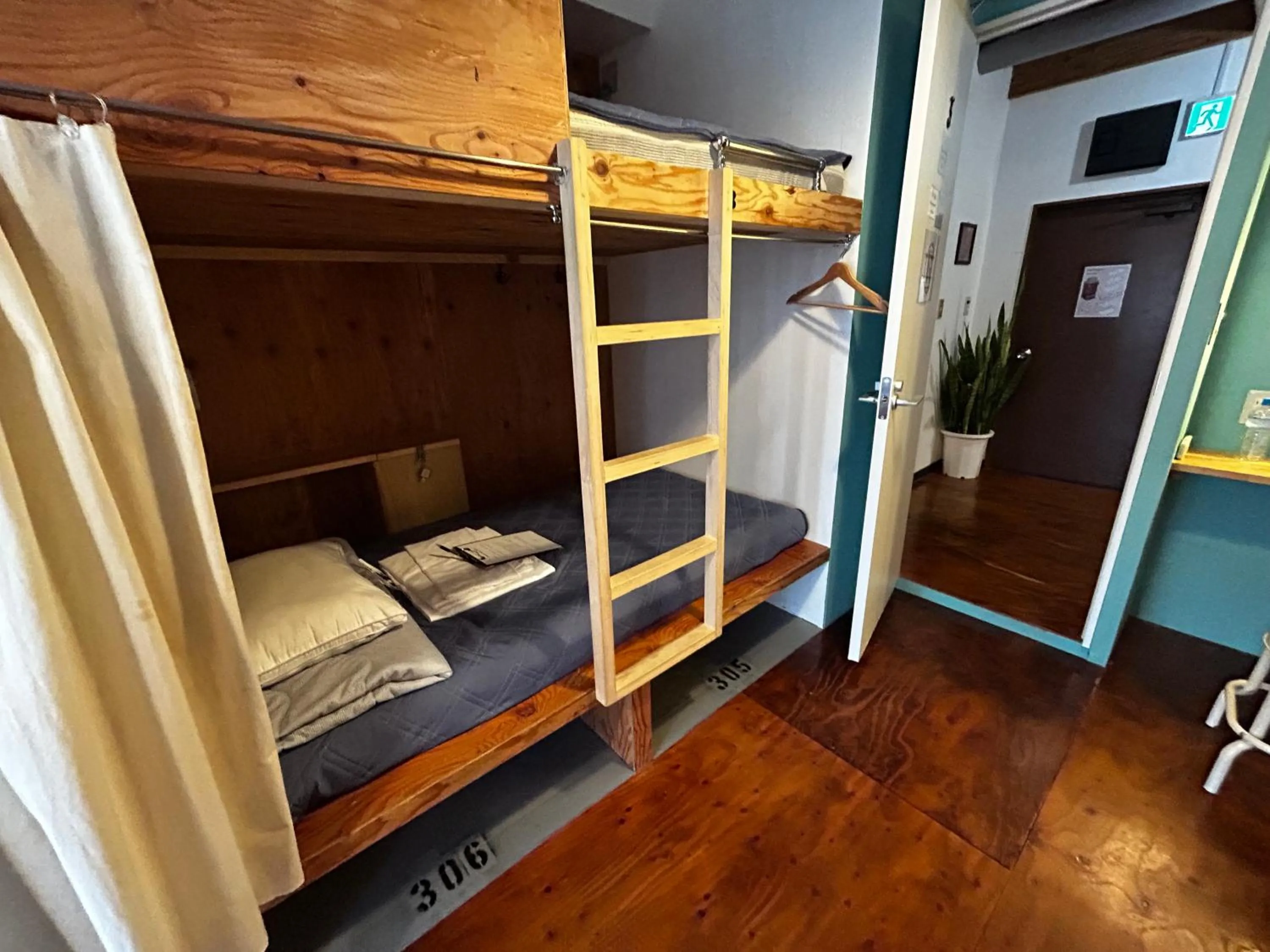 Bed in Hostel Bedgasm