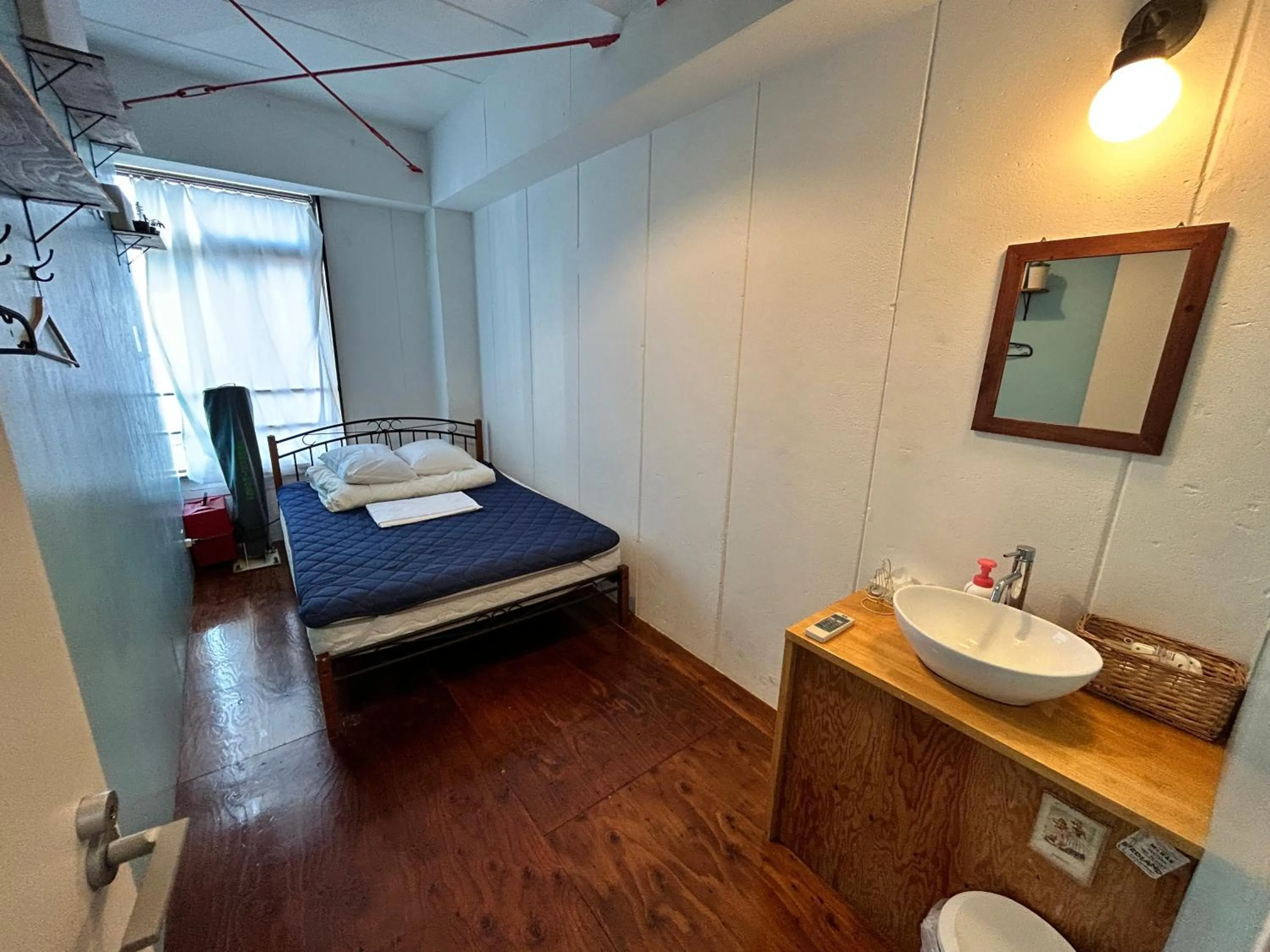 Photo of the whole room in Hostel Bedgasm