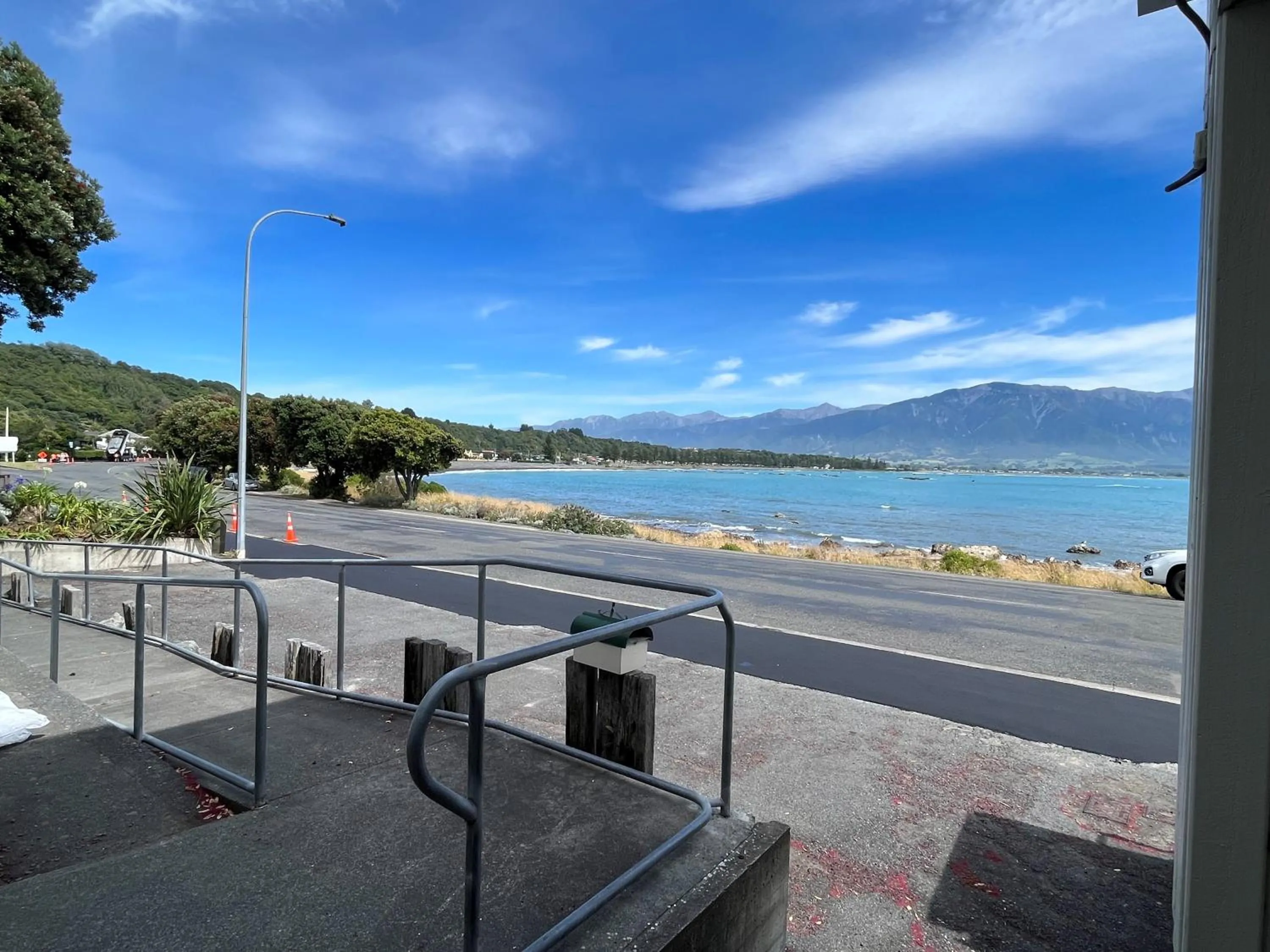 Natural landscape in Kaikoura Seaside lodge