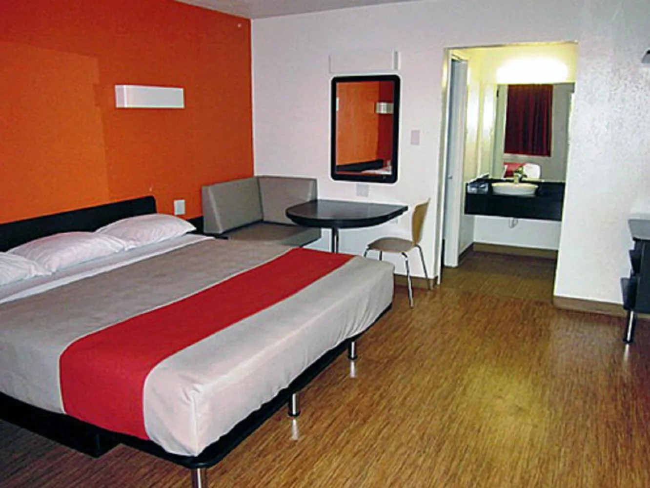 Bedroom, Bed in Motel 6-Stephenville, TX