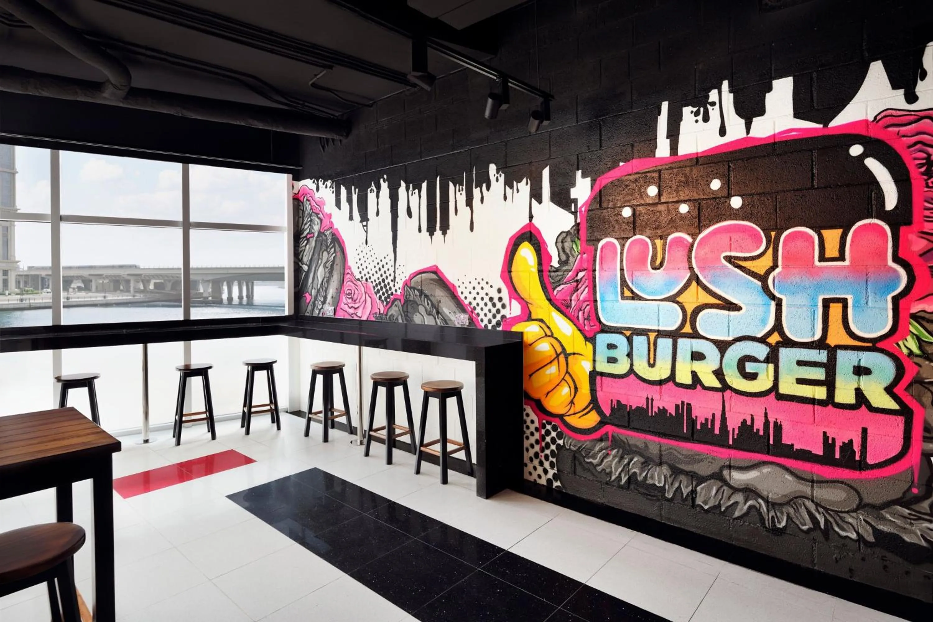 Restaurant/places to eat in JW Marriott Marquis Hotel Dubai