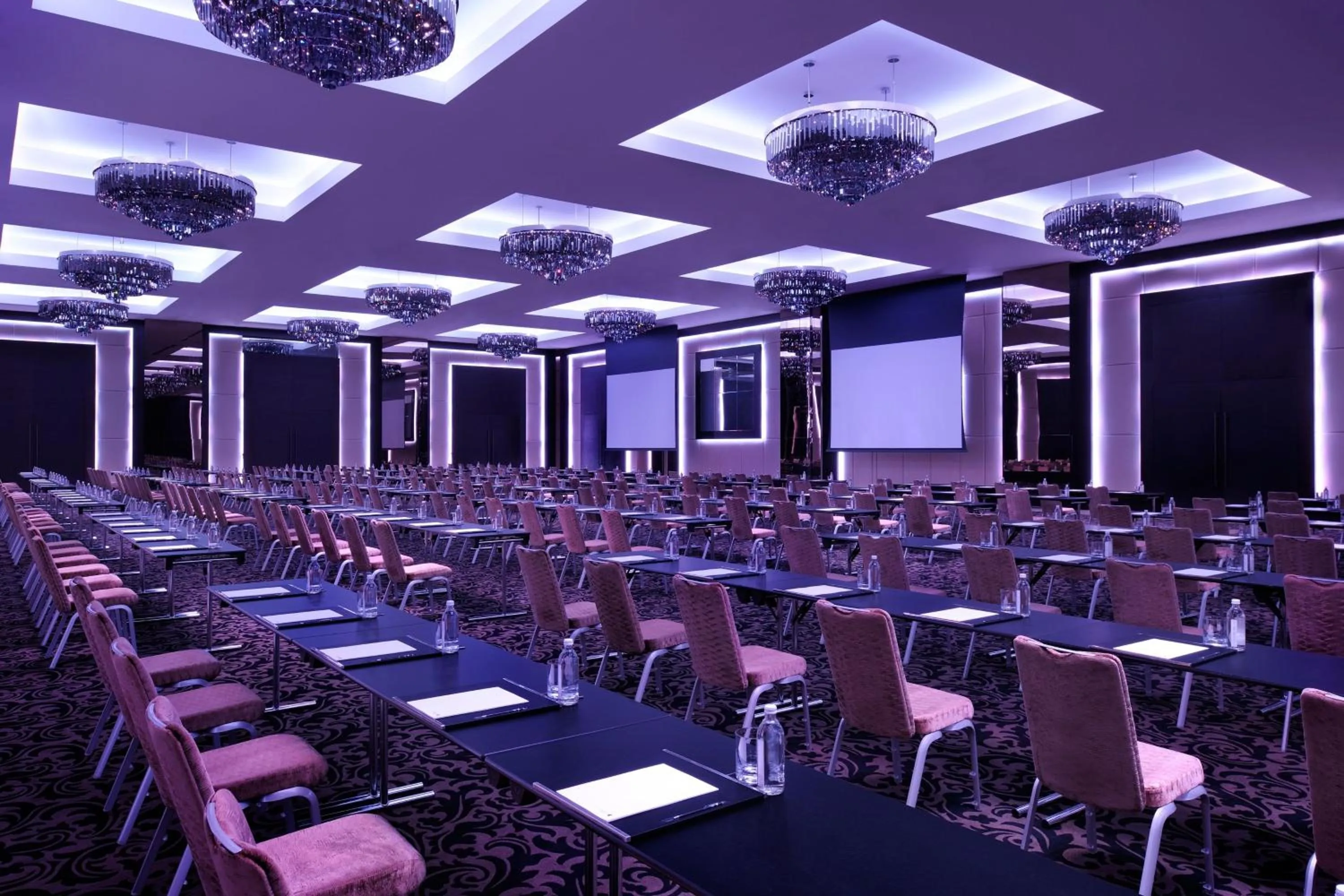 Meeting/conference room in JW Marriott Marquis Hotel Dubai