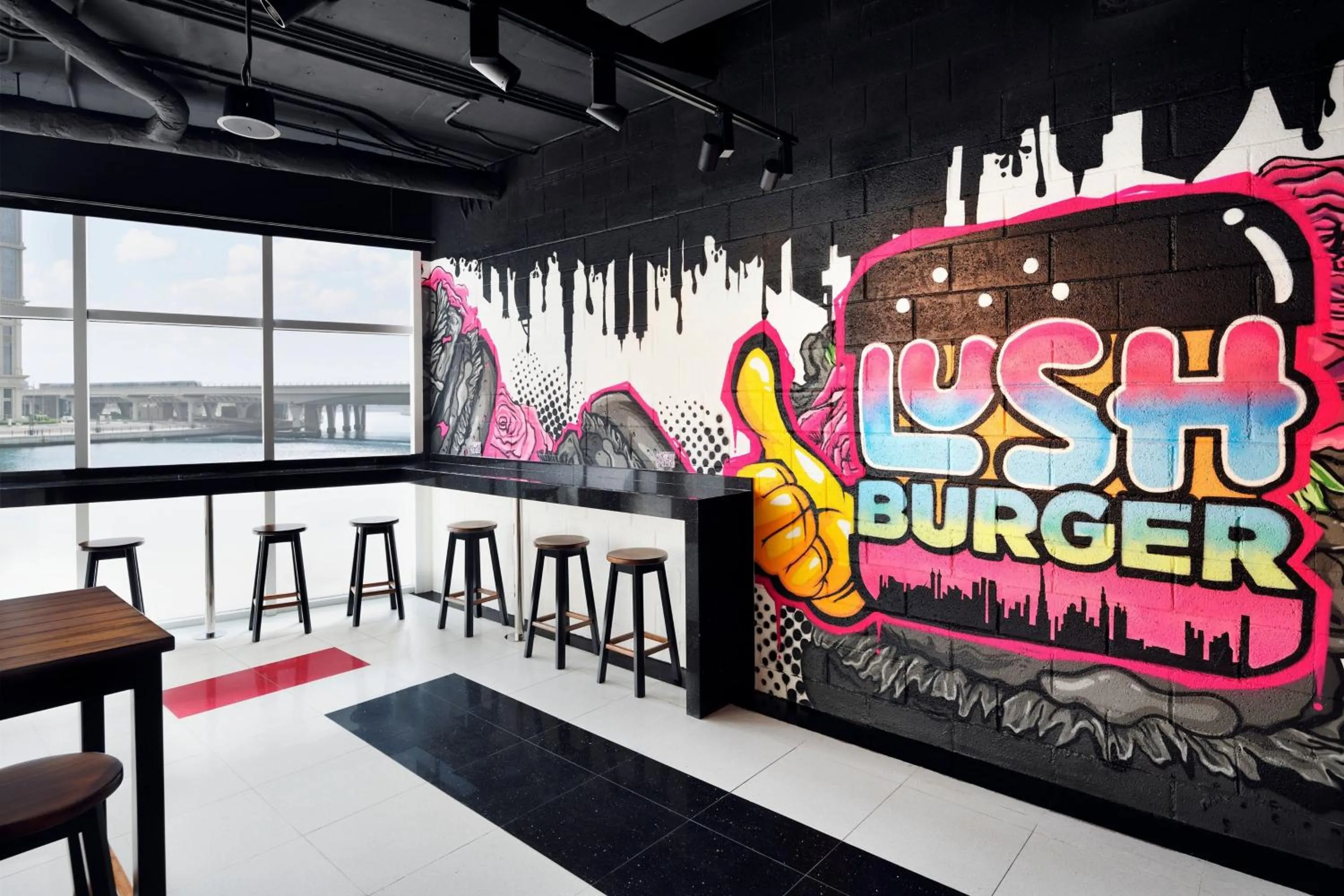 Restaurant/places to eat in JW Marriott Marquis Hotel Dubai