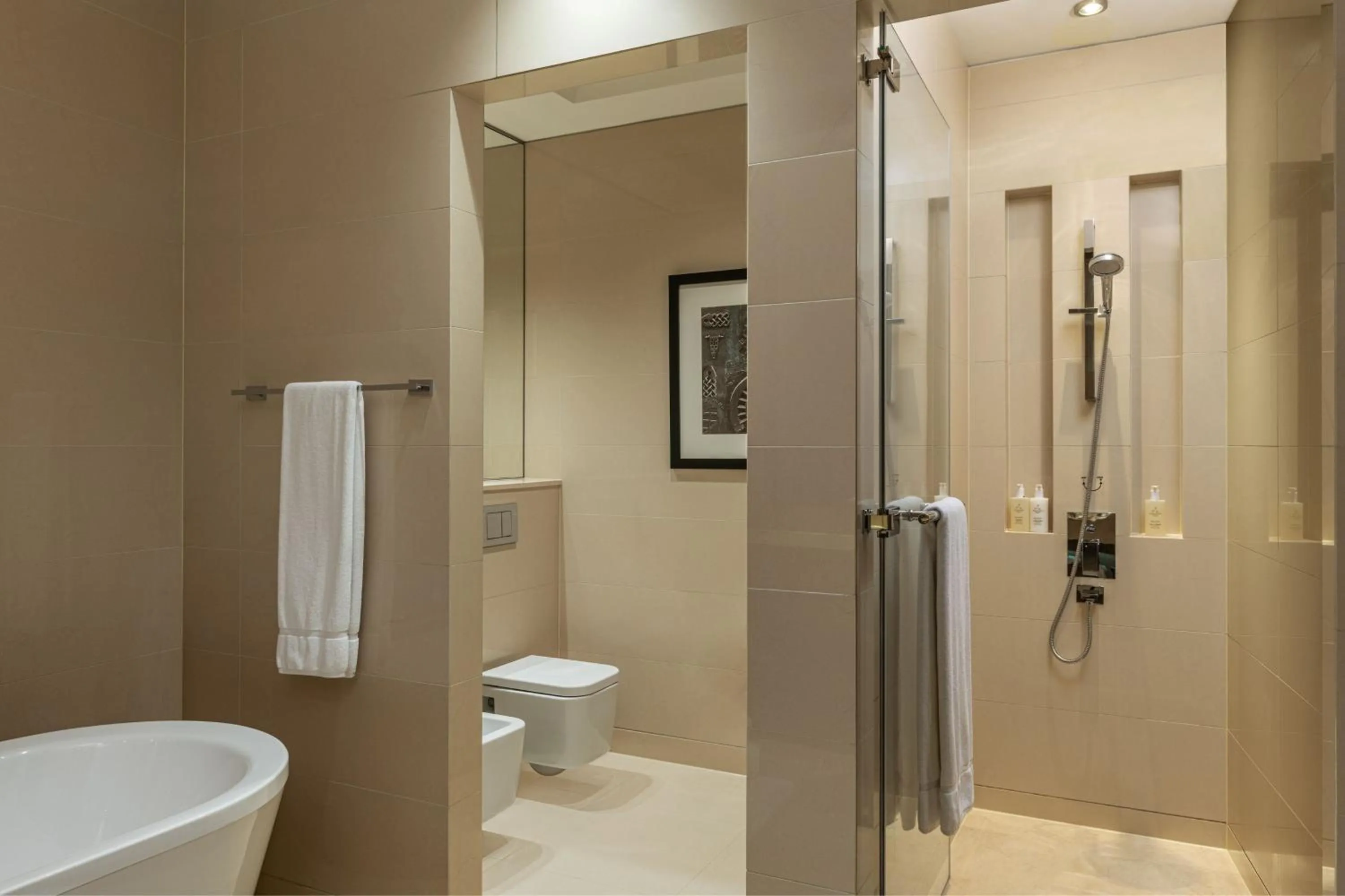 Bathroom in JW Marriott Marquis Hotel Dubai