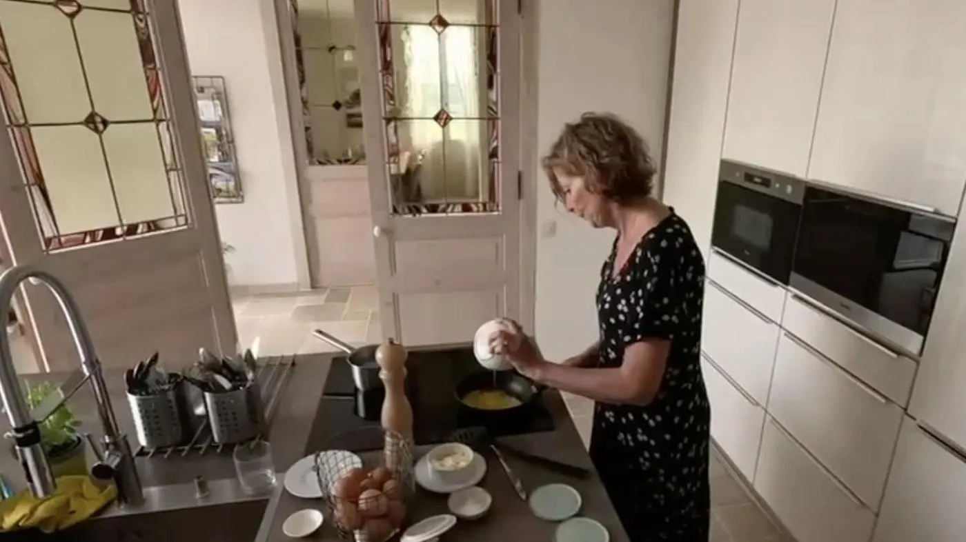 Coffee/tea facilities in B&B La Mirande de Saint-Clar