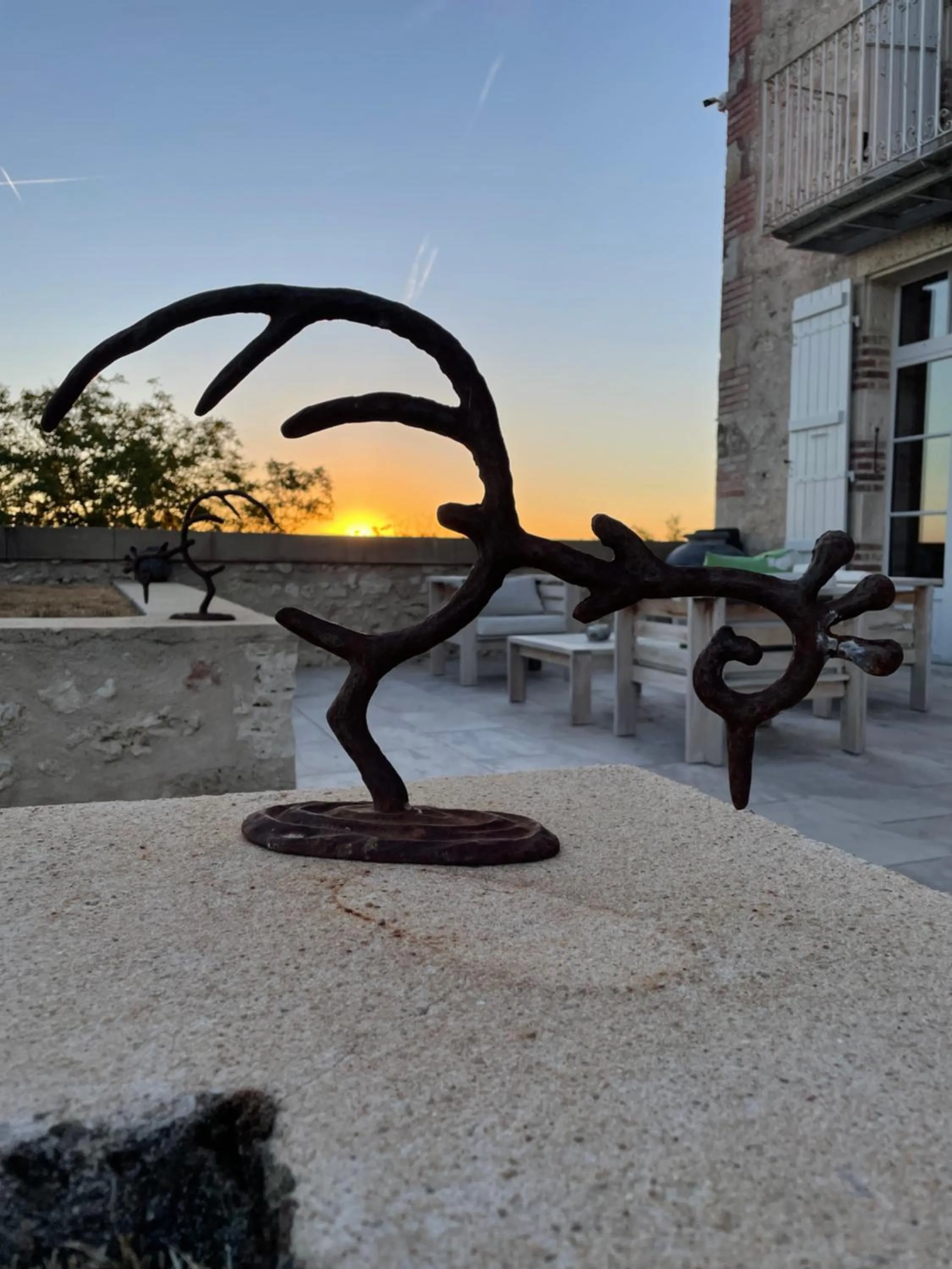 Natural landscape in B&B La Mirande de Saint-Clar