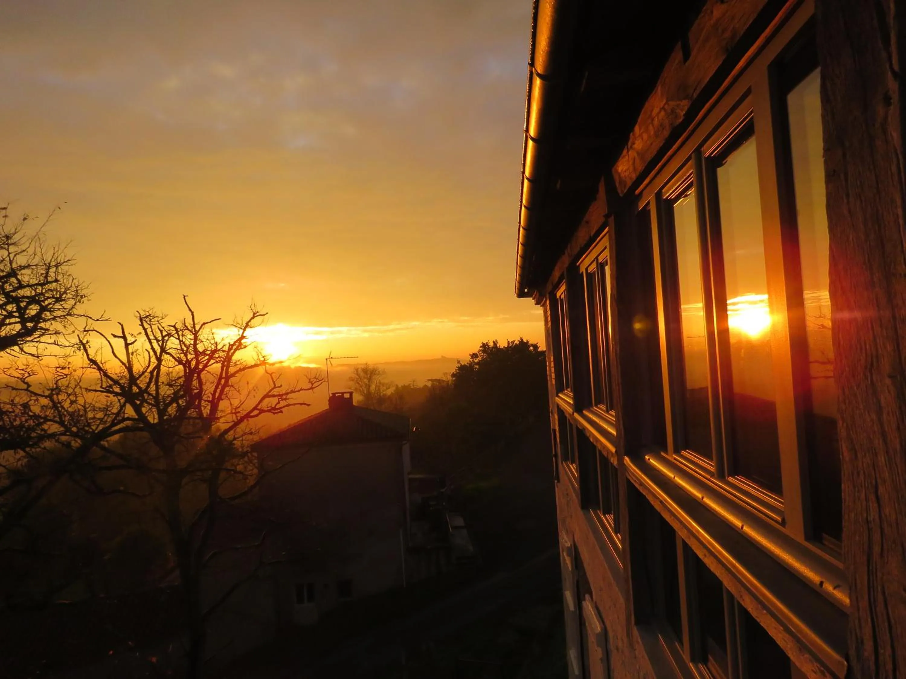 Property building in B&B La Mirande de Saint-Clar