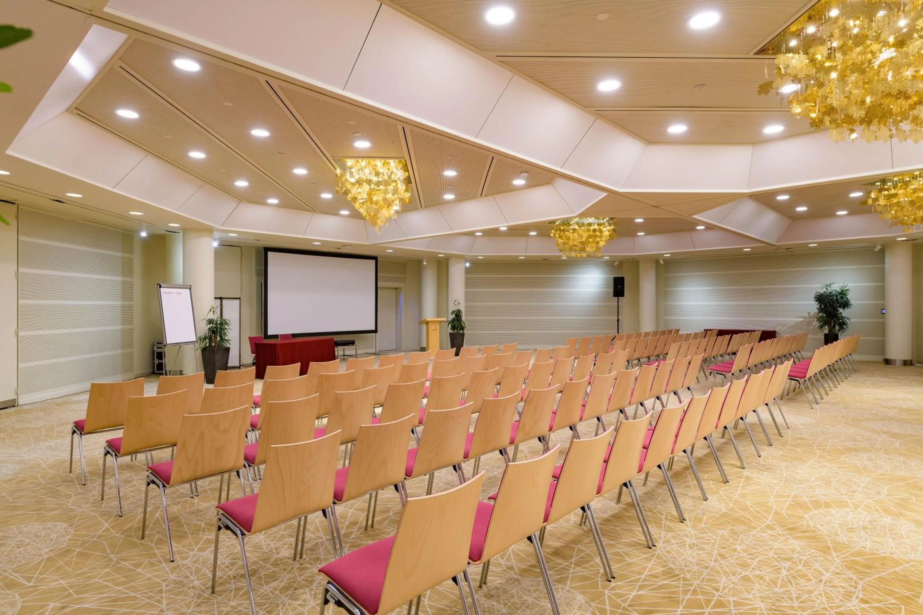 Meeting/conference room in Mövenpick Hotel Lausanne
