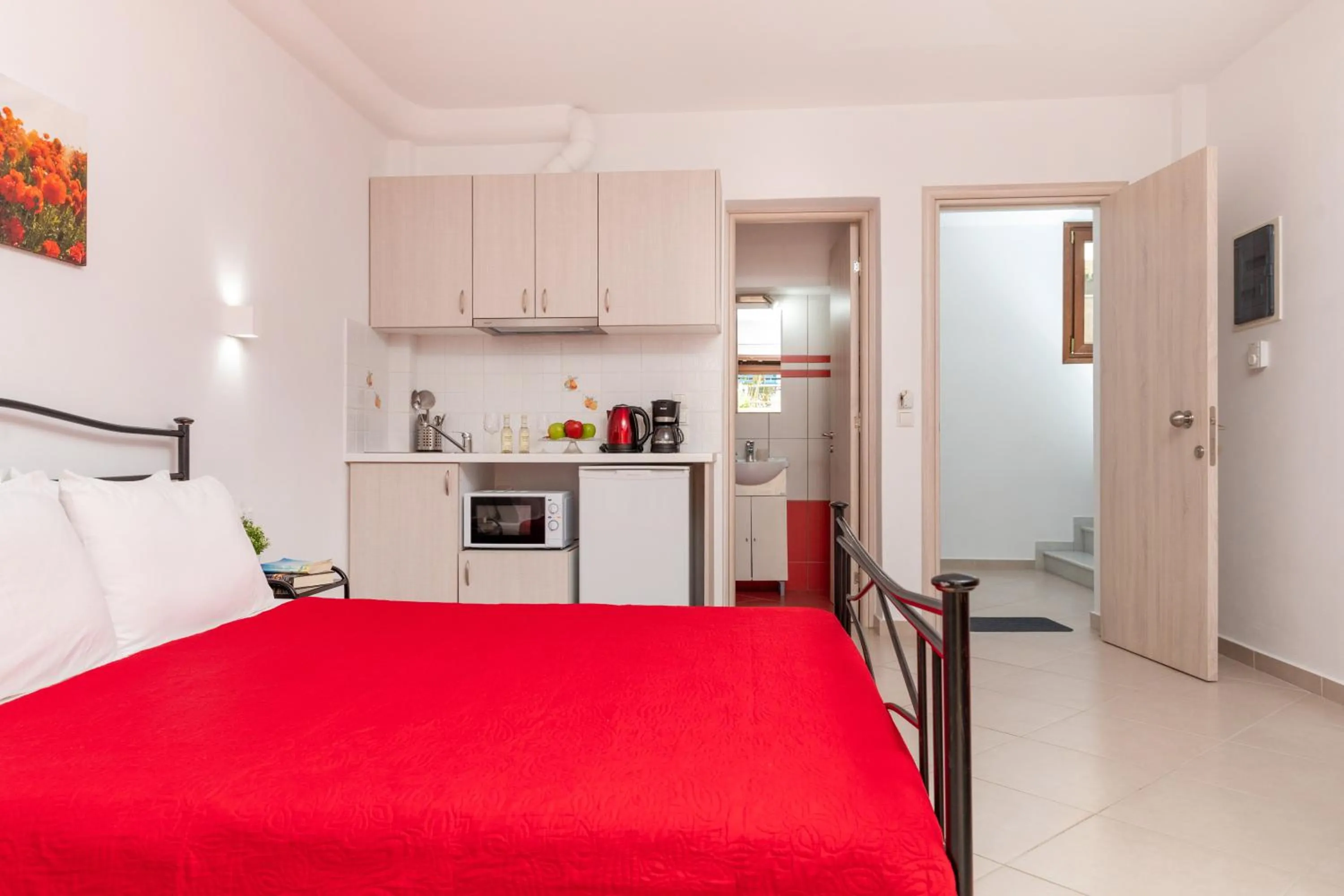 Bed in NAXOS DIAMOND Studios Apartments