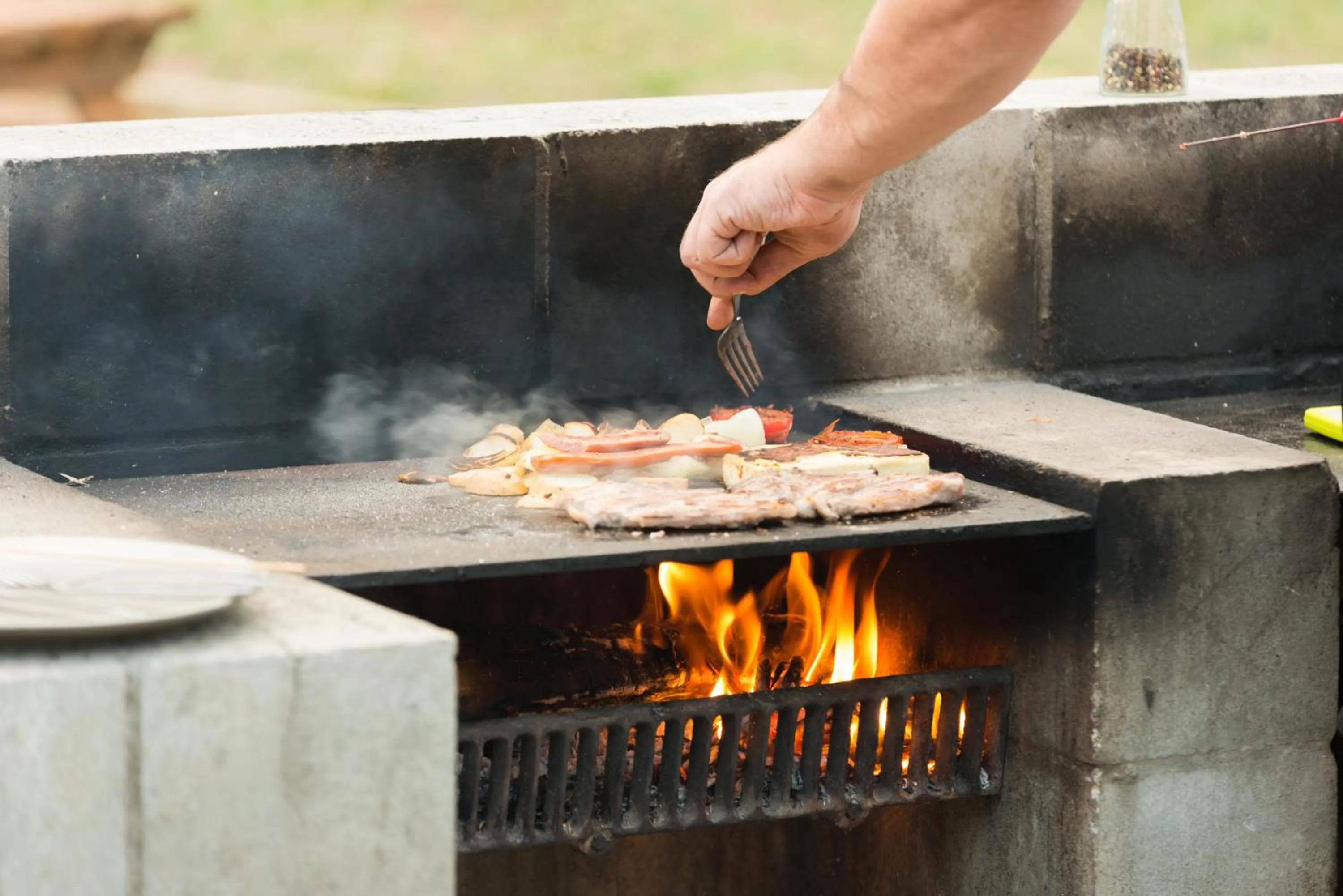 BBQ facilities in Russell-Orongo Bay Holiday Park