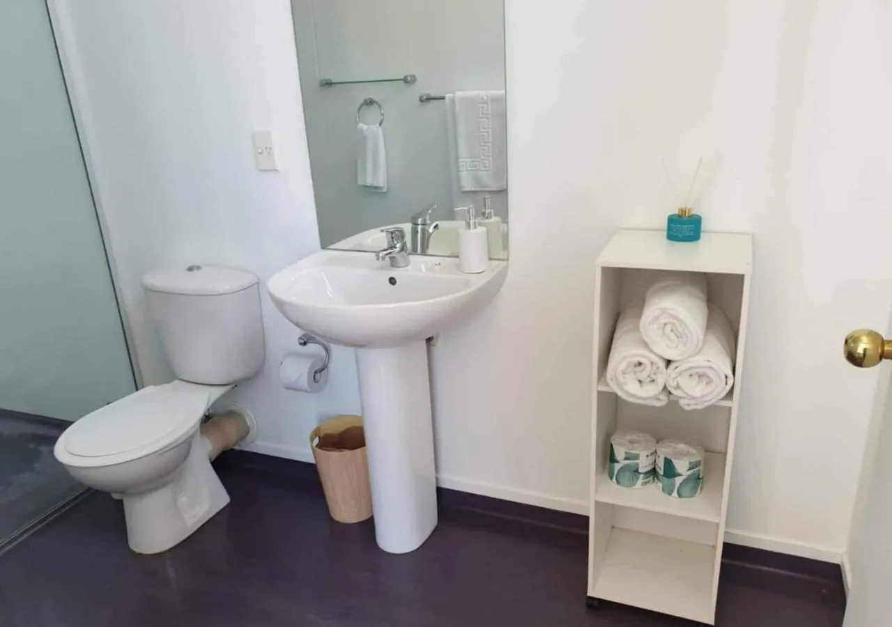 Bathroom in Russell-Orongo Bay Holiday Park