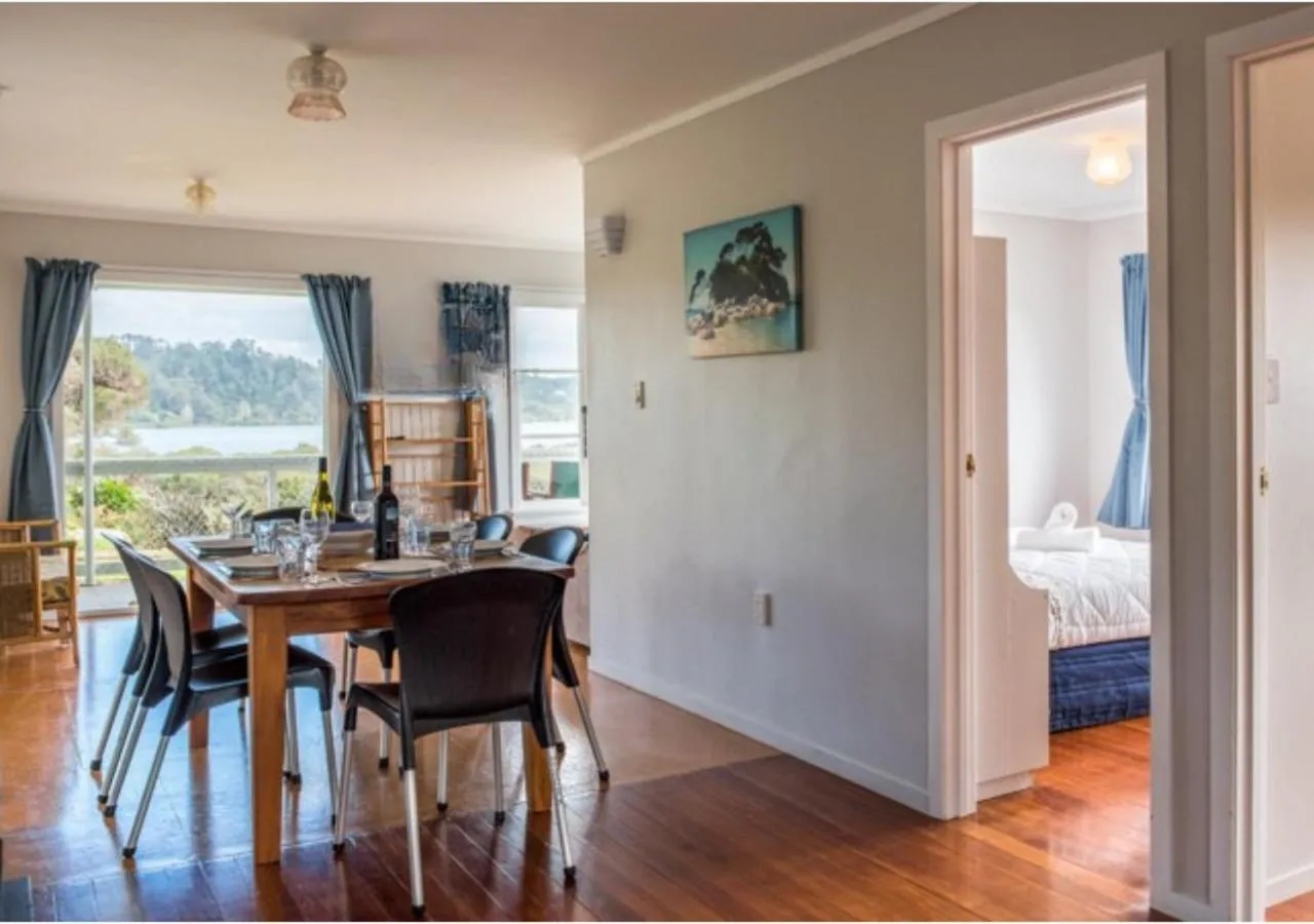 Dining area in Russell-Orongo Bay Holiday Park