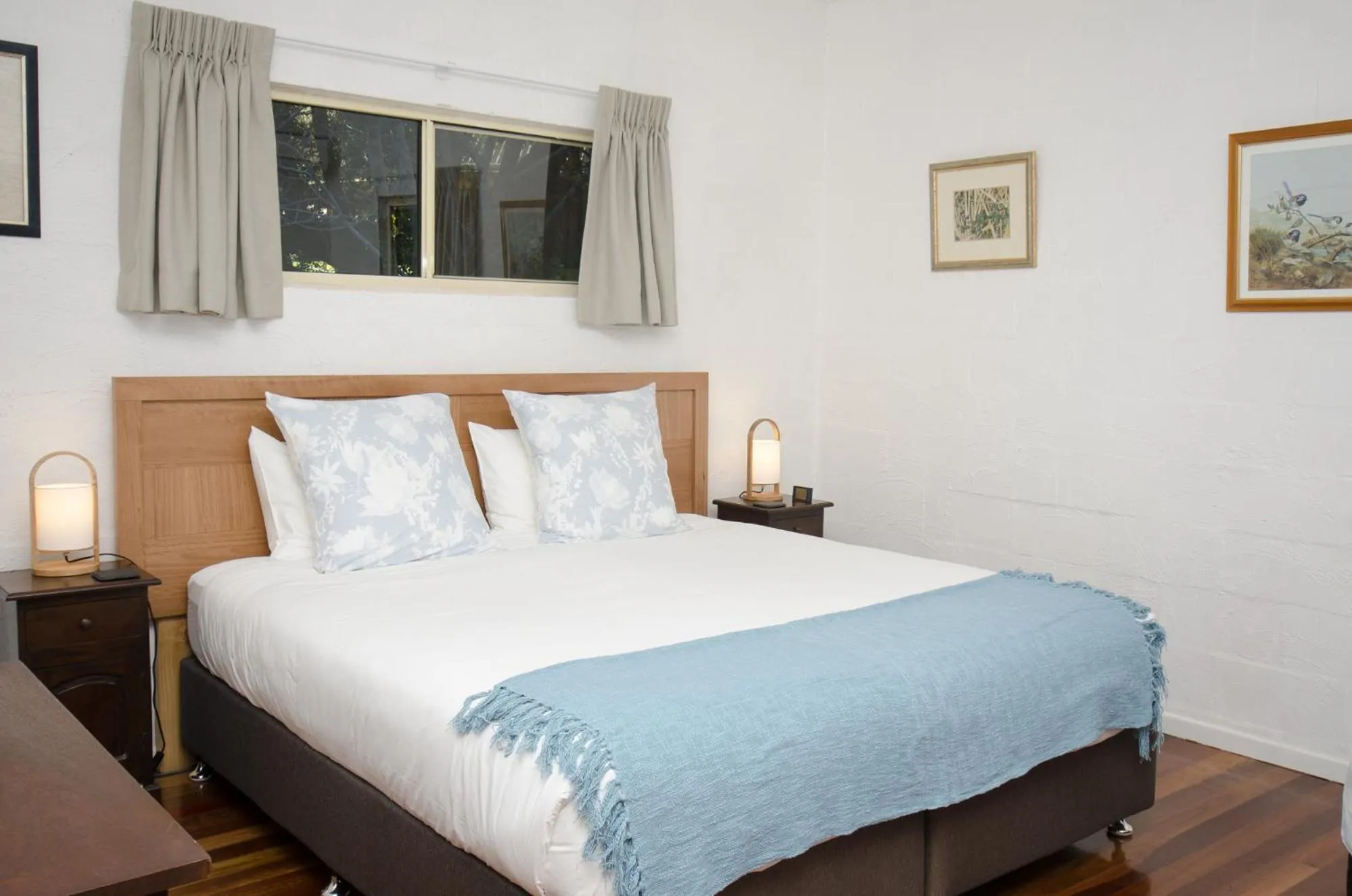 Bed in Kidd Street Cottages