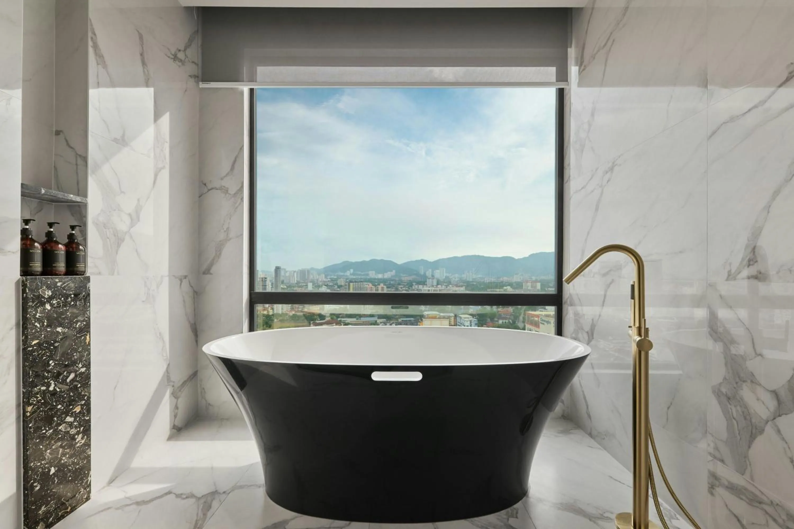 Bathroom in The Millen Penang, Autograph Collection