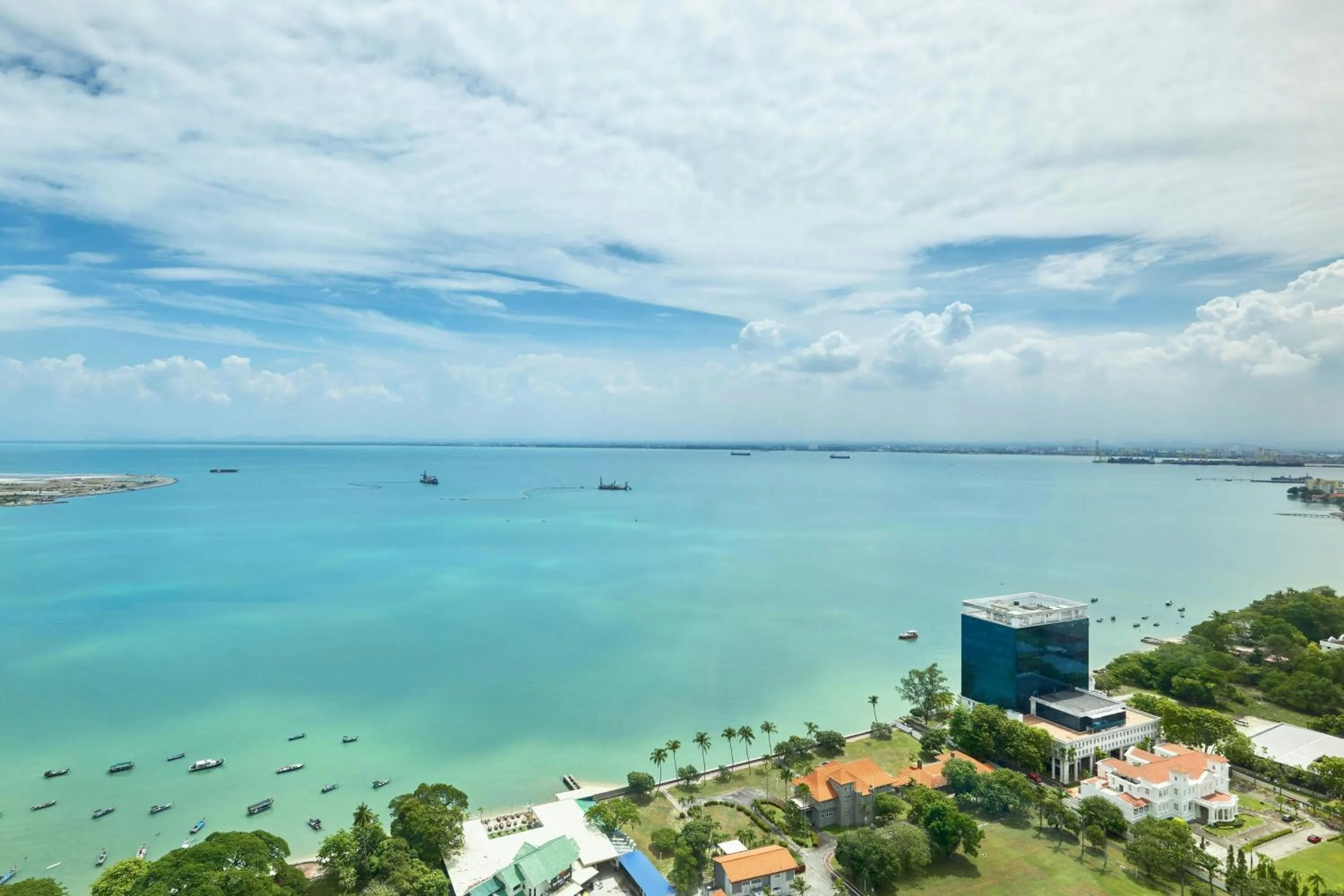 Photo of the whole room in The Millen Penang, Autograph Collection