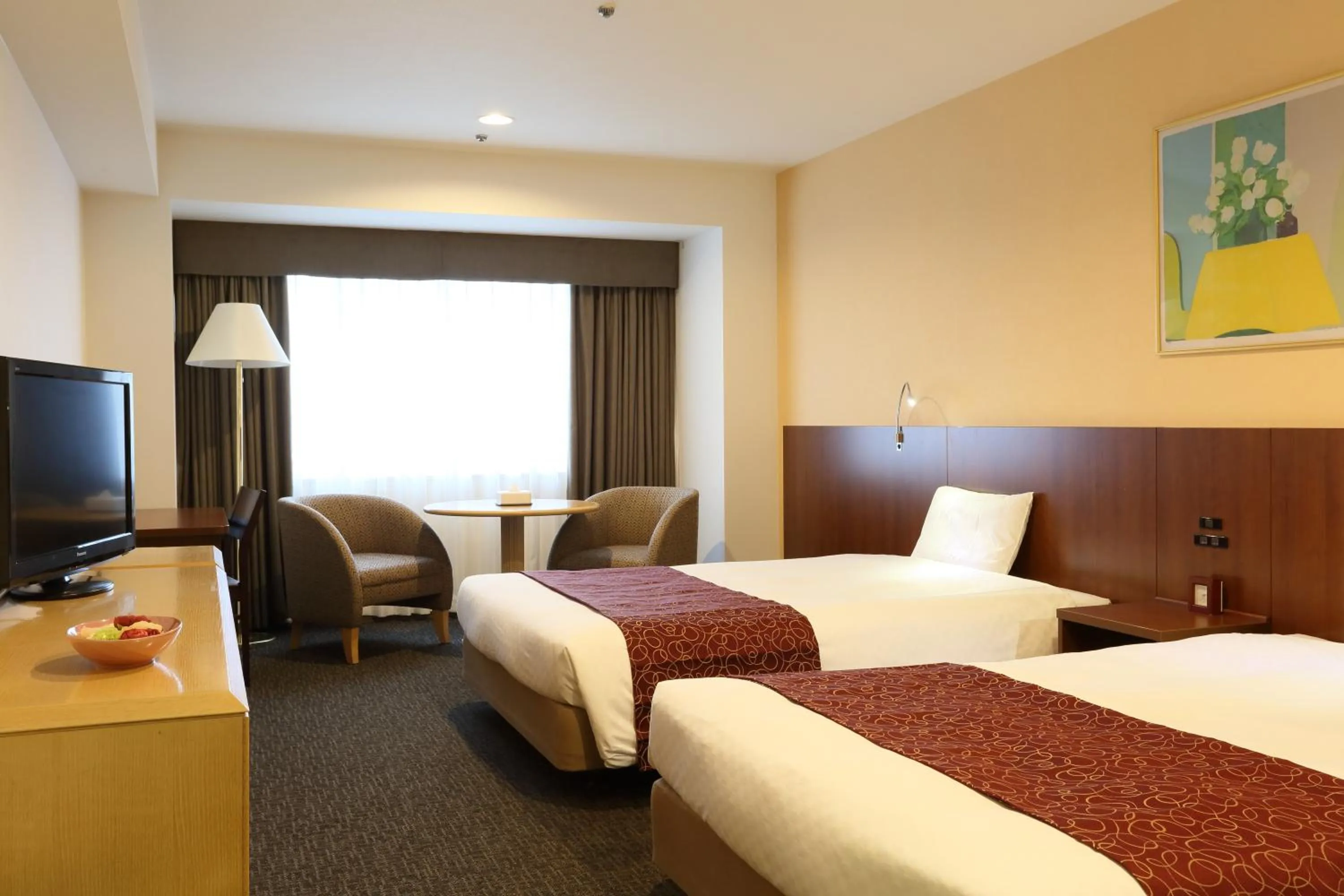 Photo of the whole room, Bed in Loisir Hotel Toyohashi
