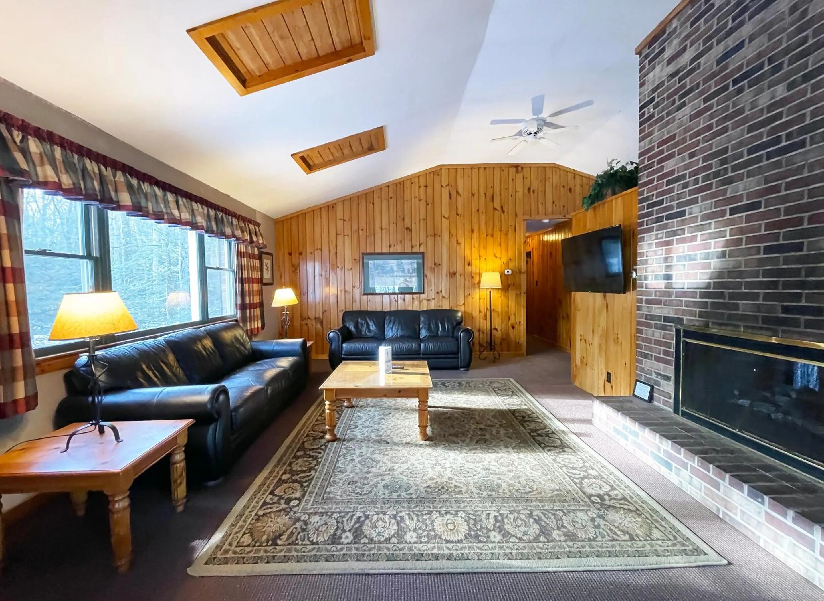 TV and multimedia in Mountain Springs Lake Resort