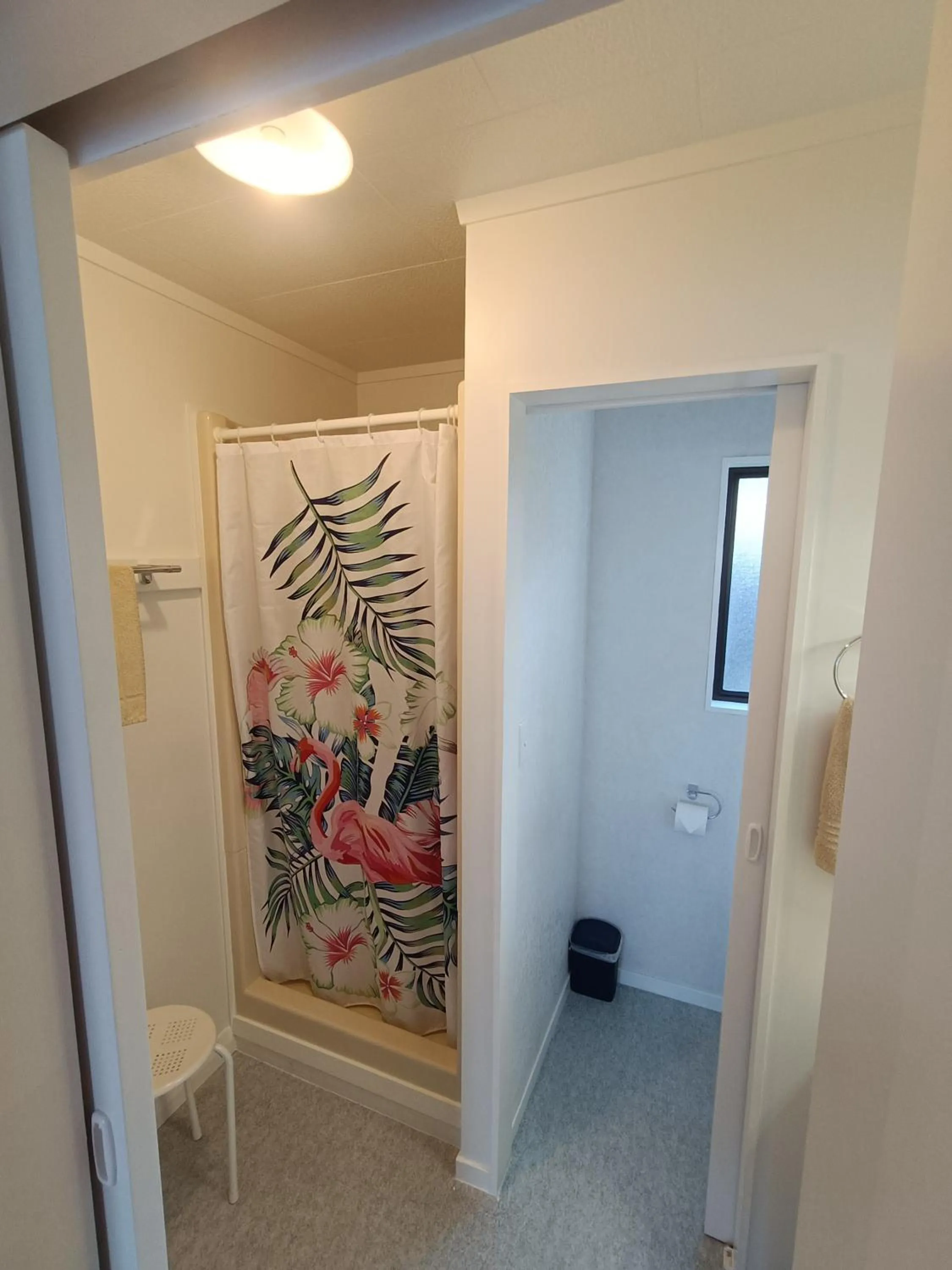 Bathroom in Opononi Lighthouse Motel