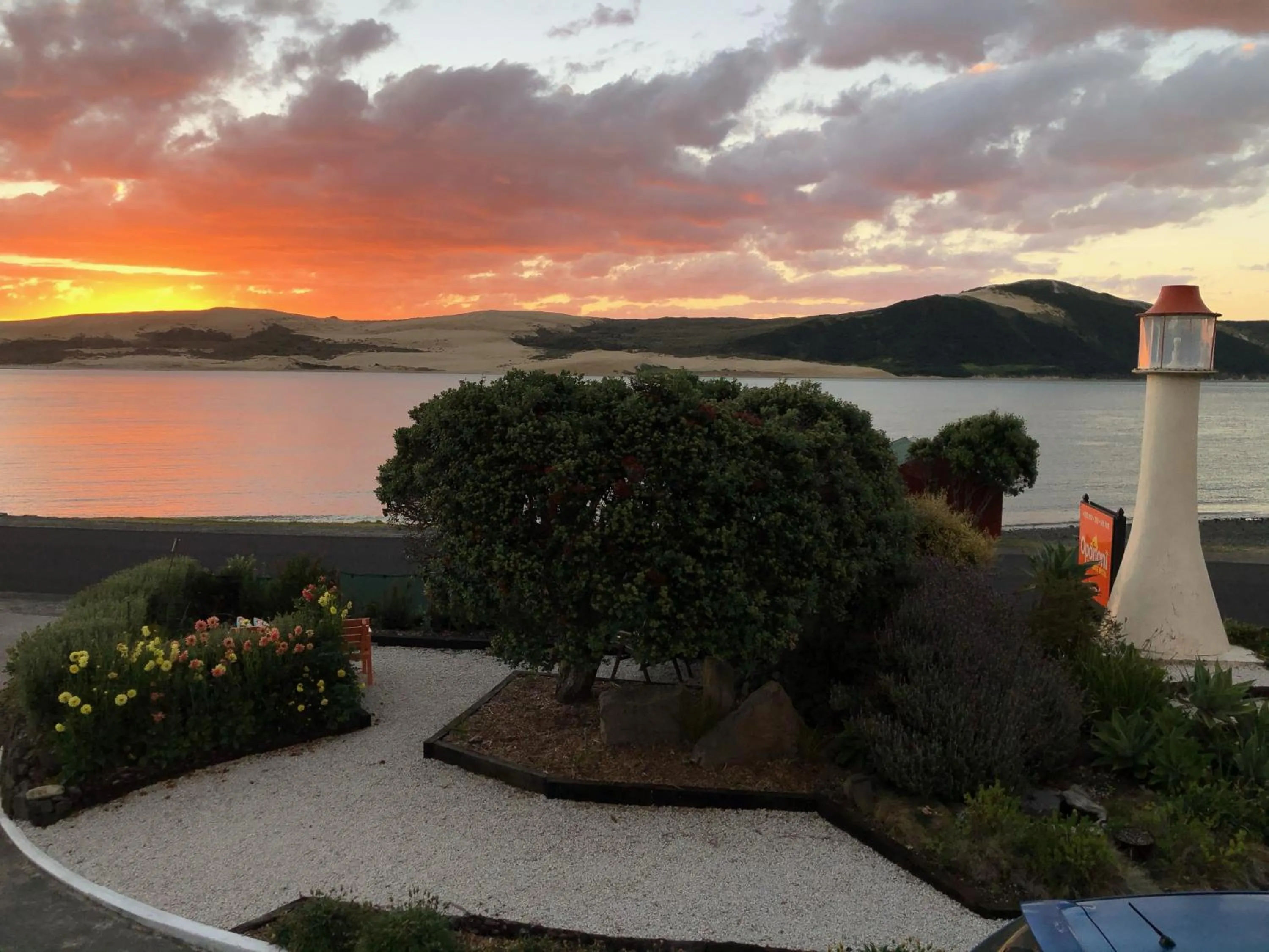 Natural landscape in Opononi Lighthouse Motel