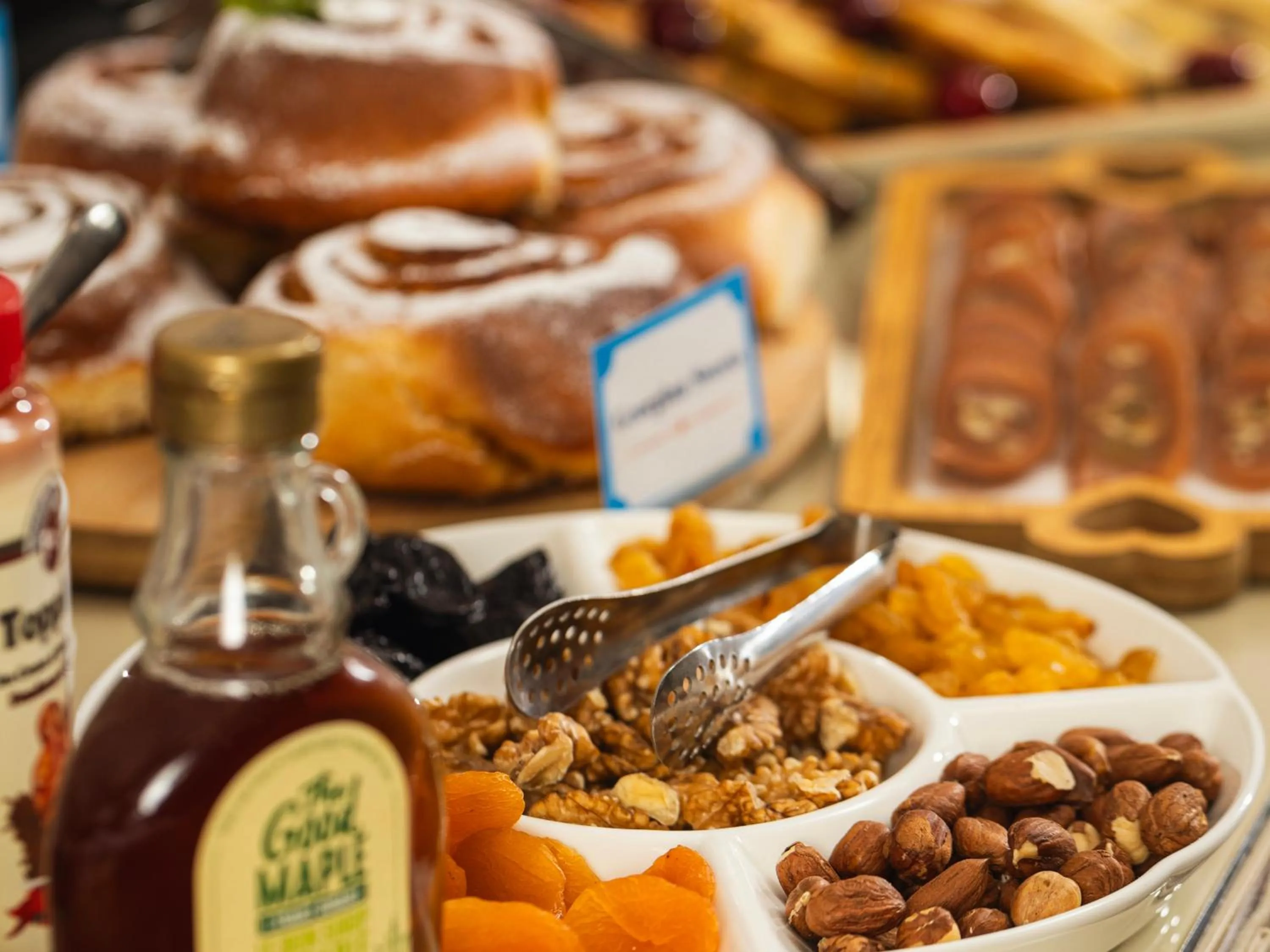 Buffet breakfast in Hotel Sapphire Bakuriani