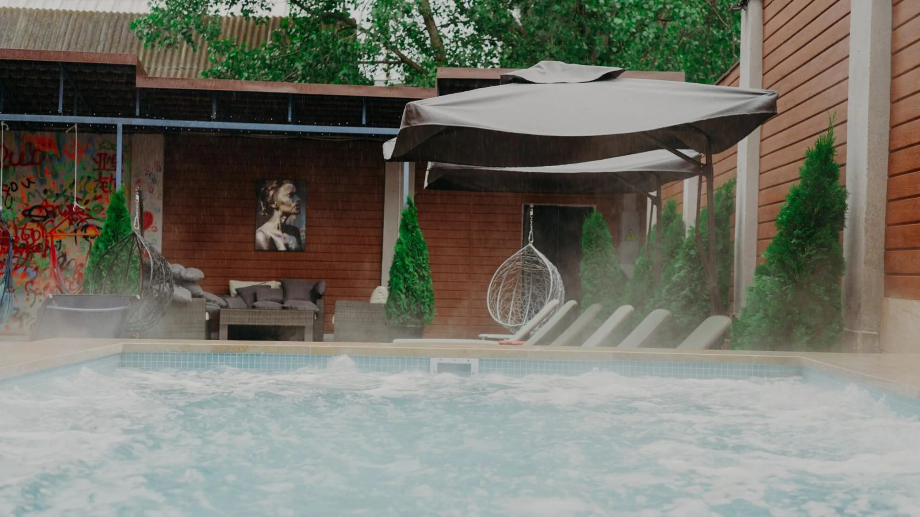 Swimming pool in Hotel Sapphire Bakuriani