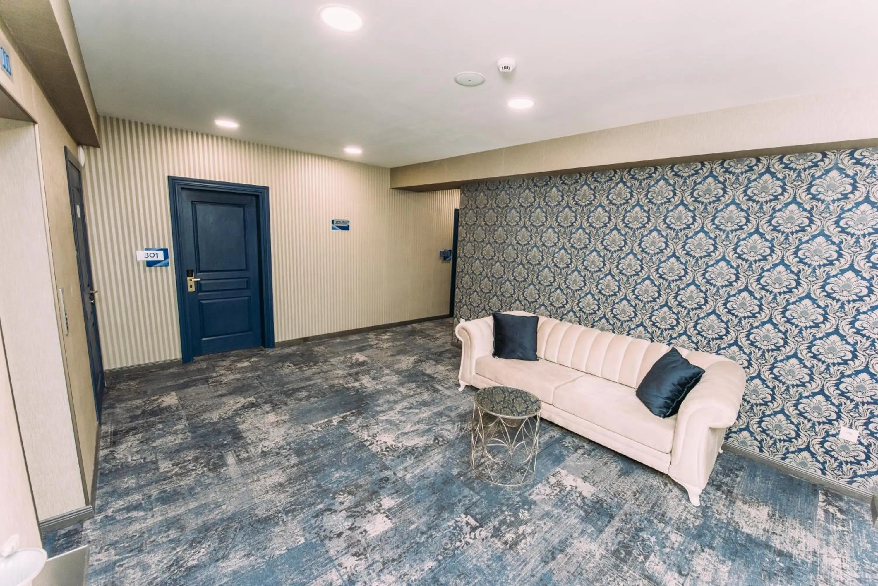 Decorative detail in Hotel Sapphire Bakuriani