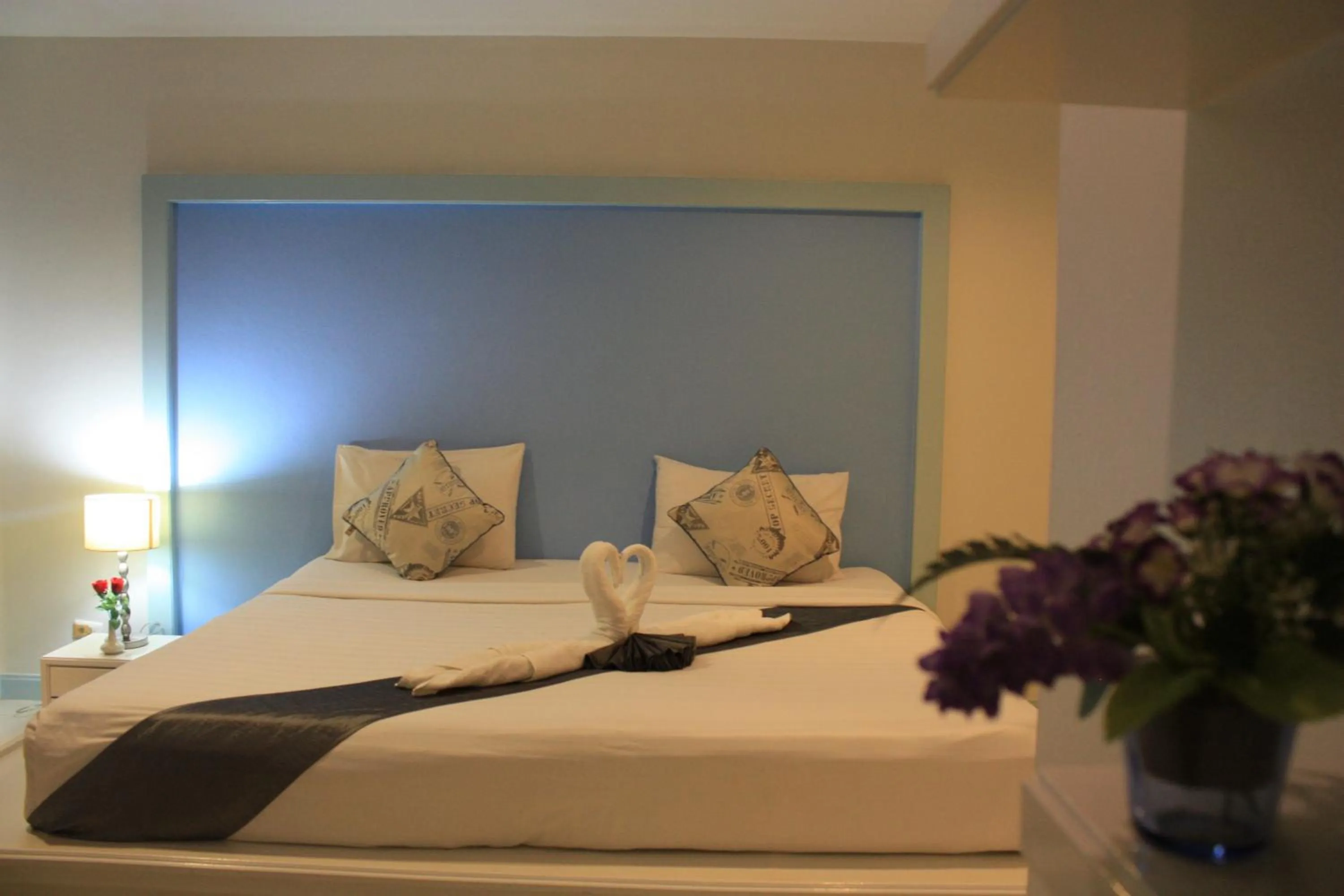 Bed in Phuket Racha Kata Homestay
