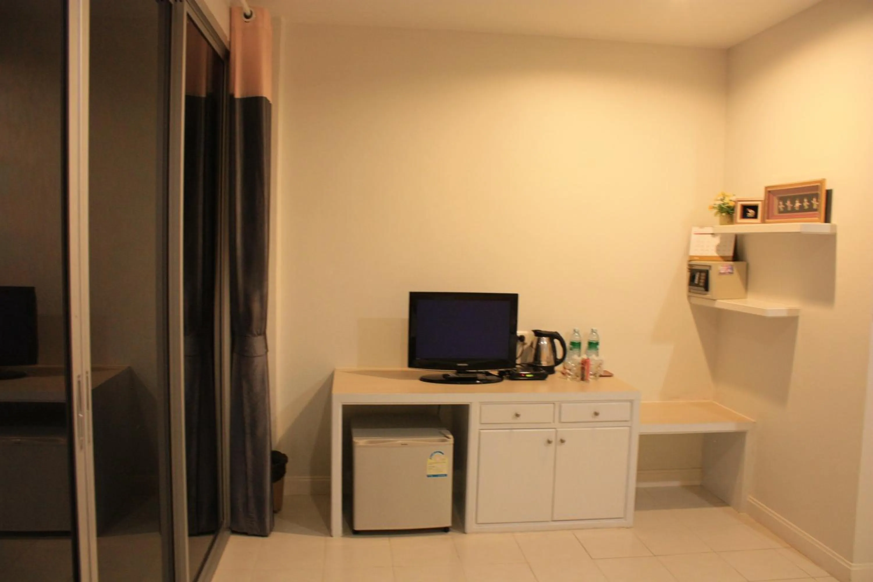 TV and multimedia in Phuket Racha Kata Homestay