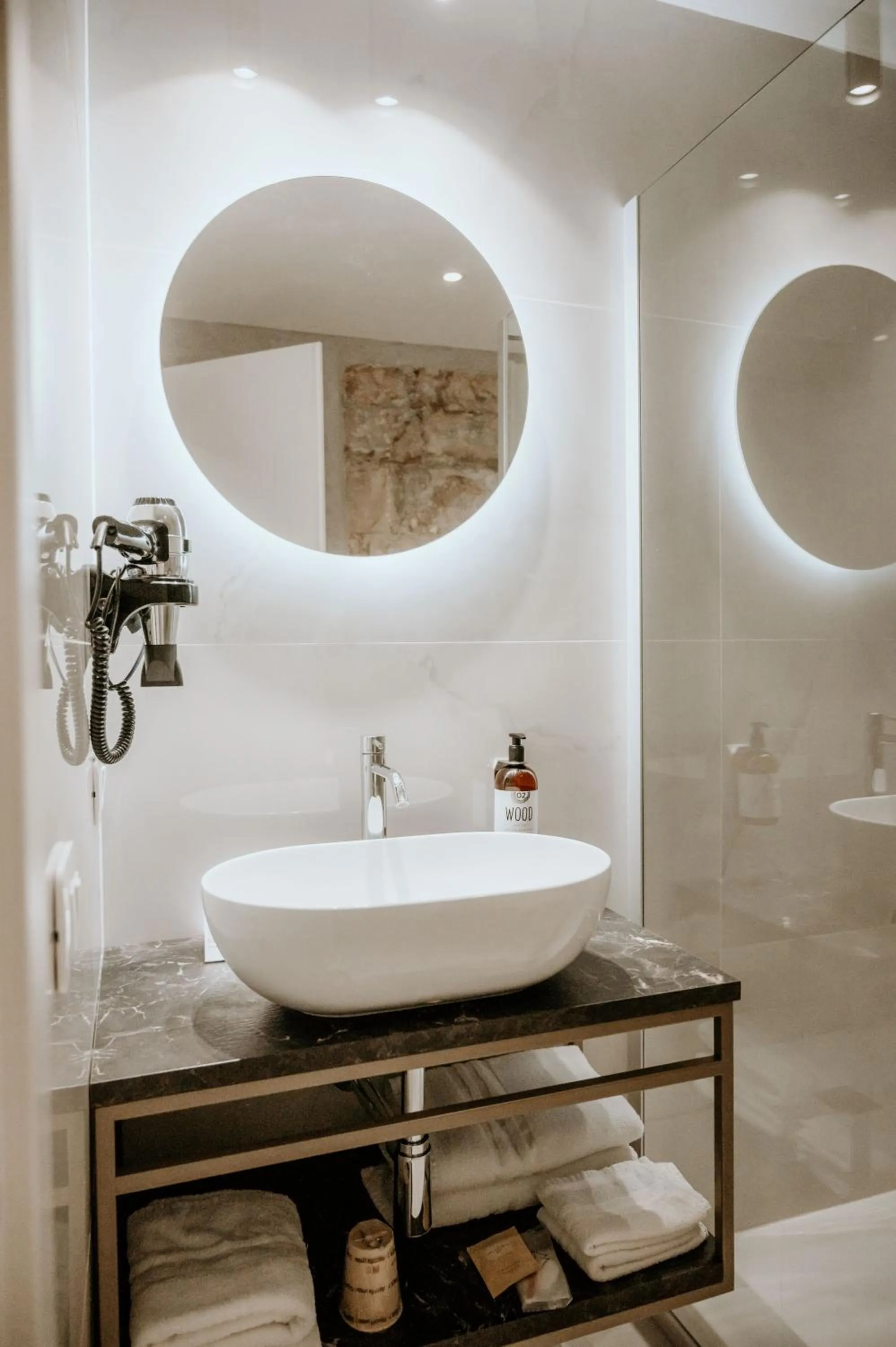 Bathroom in Hotel Venezia