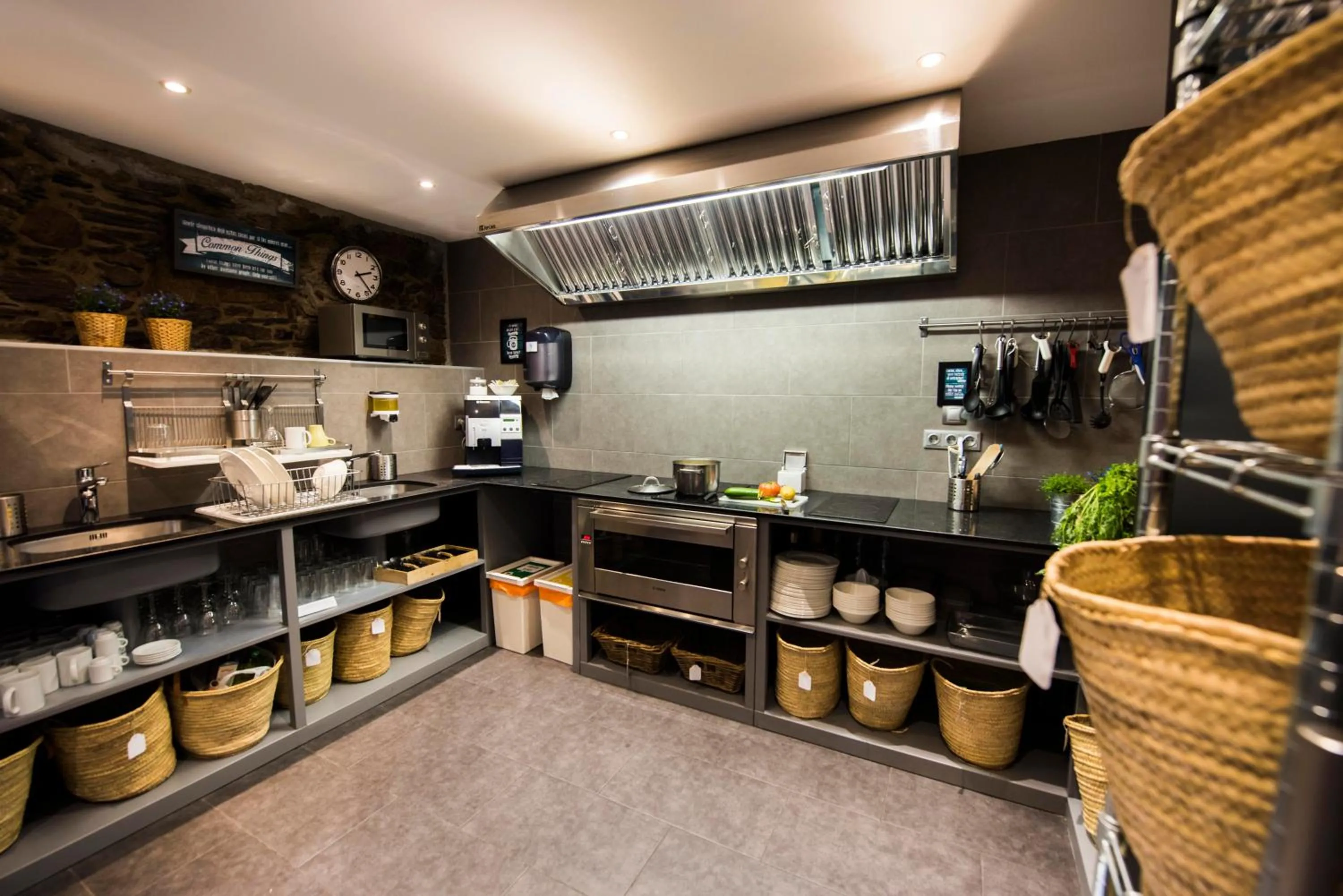 Coffee/tea facilities in Mountain Hostel Tarter