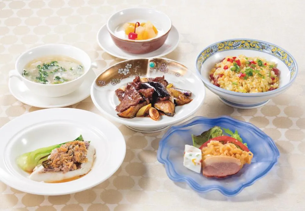 Food close-up, Lunch and Dinner in Keio Plaza Hotel Tama