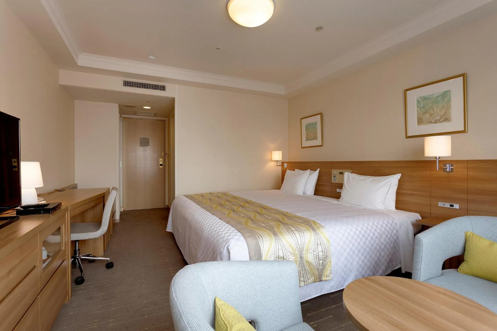 Bed in Keio Plaza Hotel Tama