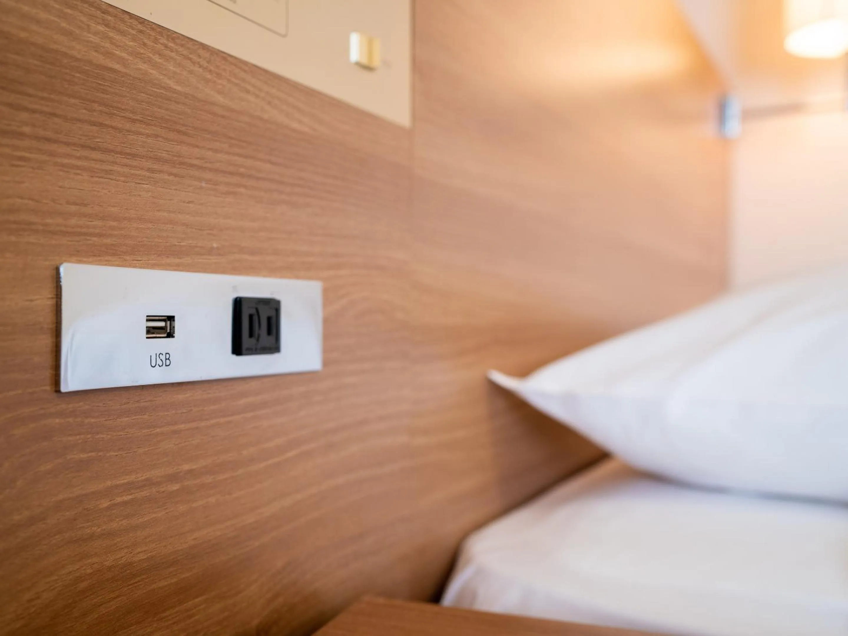 Bed, Bathroom in Keio Plaza Hotel Tama