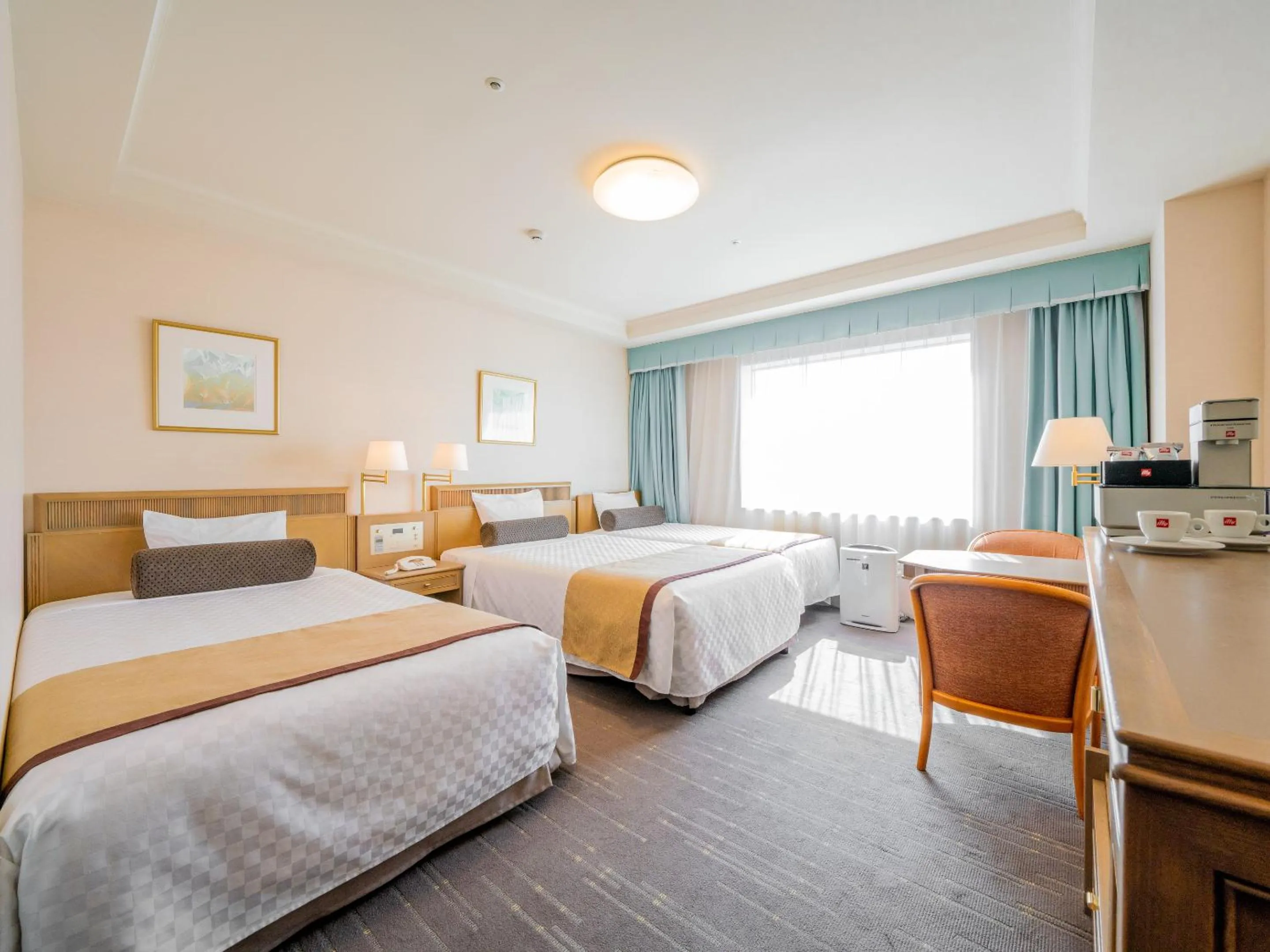 Bed in Keio Plaza Hotel Tama